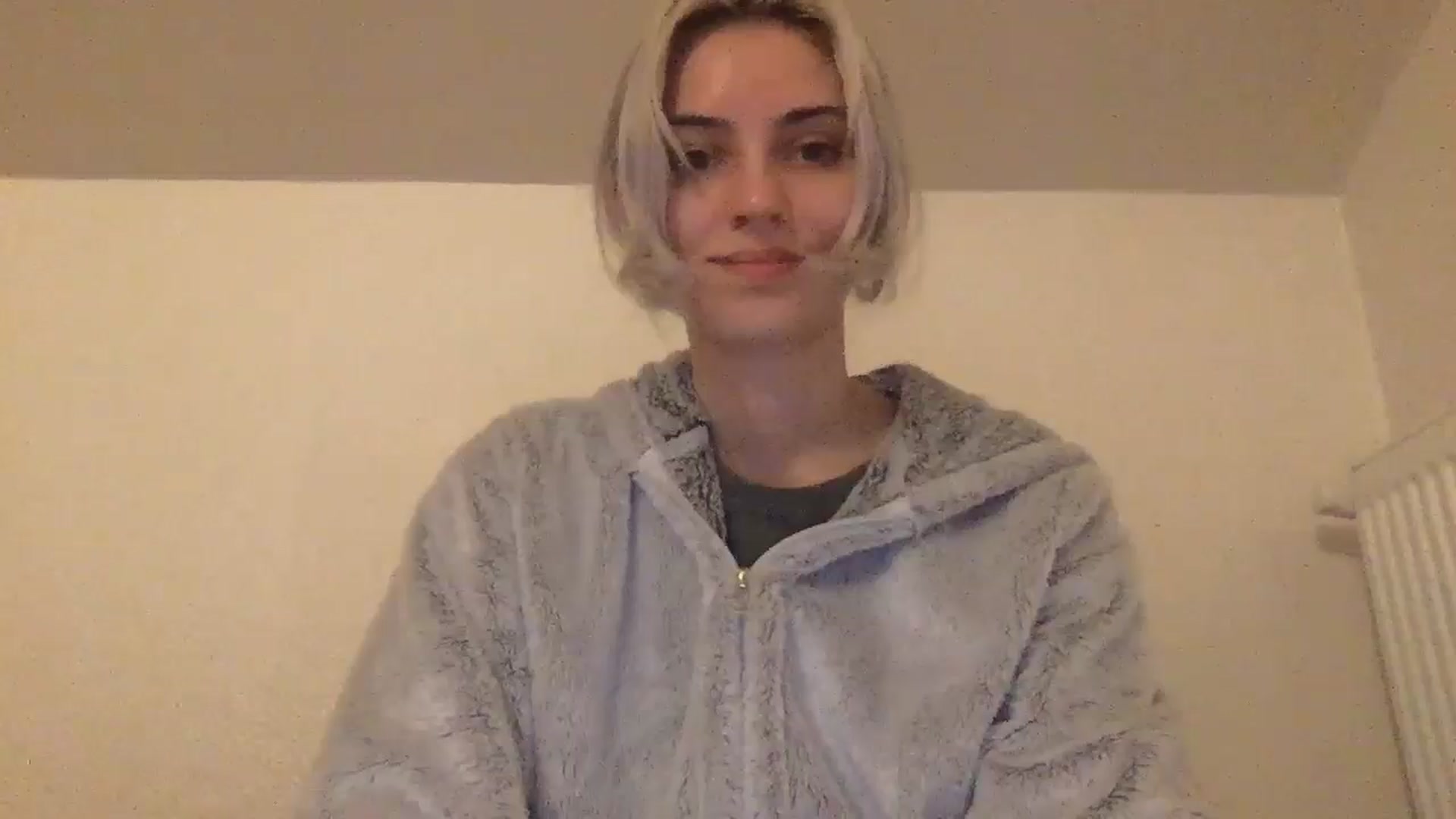 Gallery image thumbnail from LLuckyGirl's myfreecams stream on, 05/07/2024, 23:54 image 3 of 20