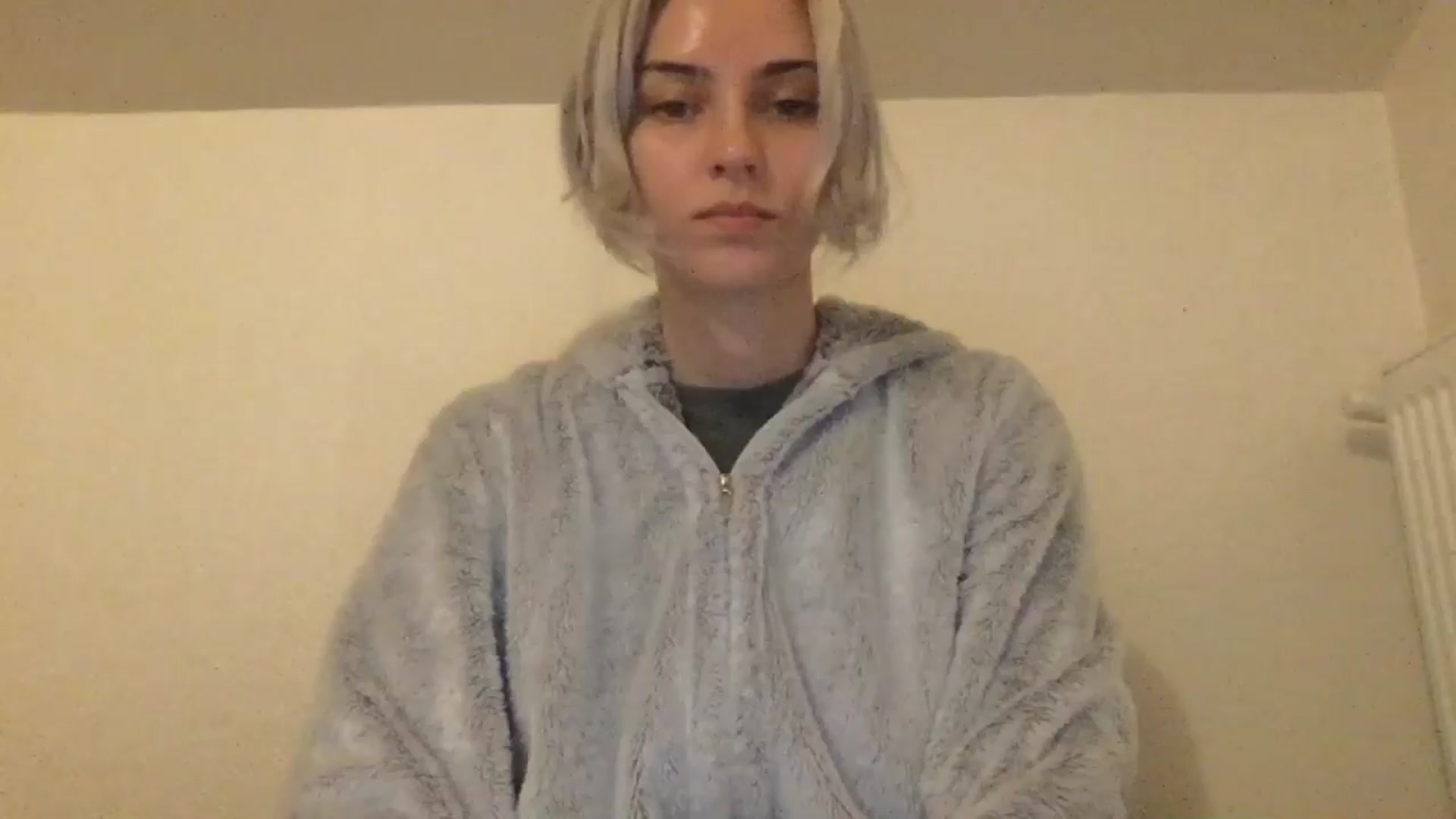 Gallery image thumbnail from LLuckyGirl's myfreecams stream on, 05/08/2024, 24:48 image 4 of 20
