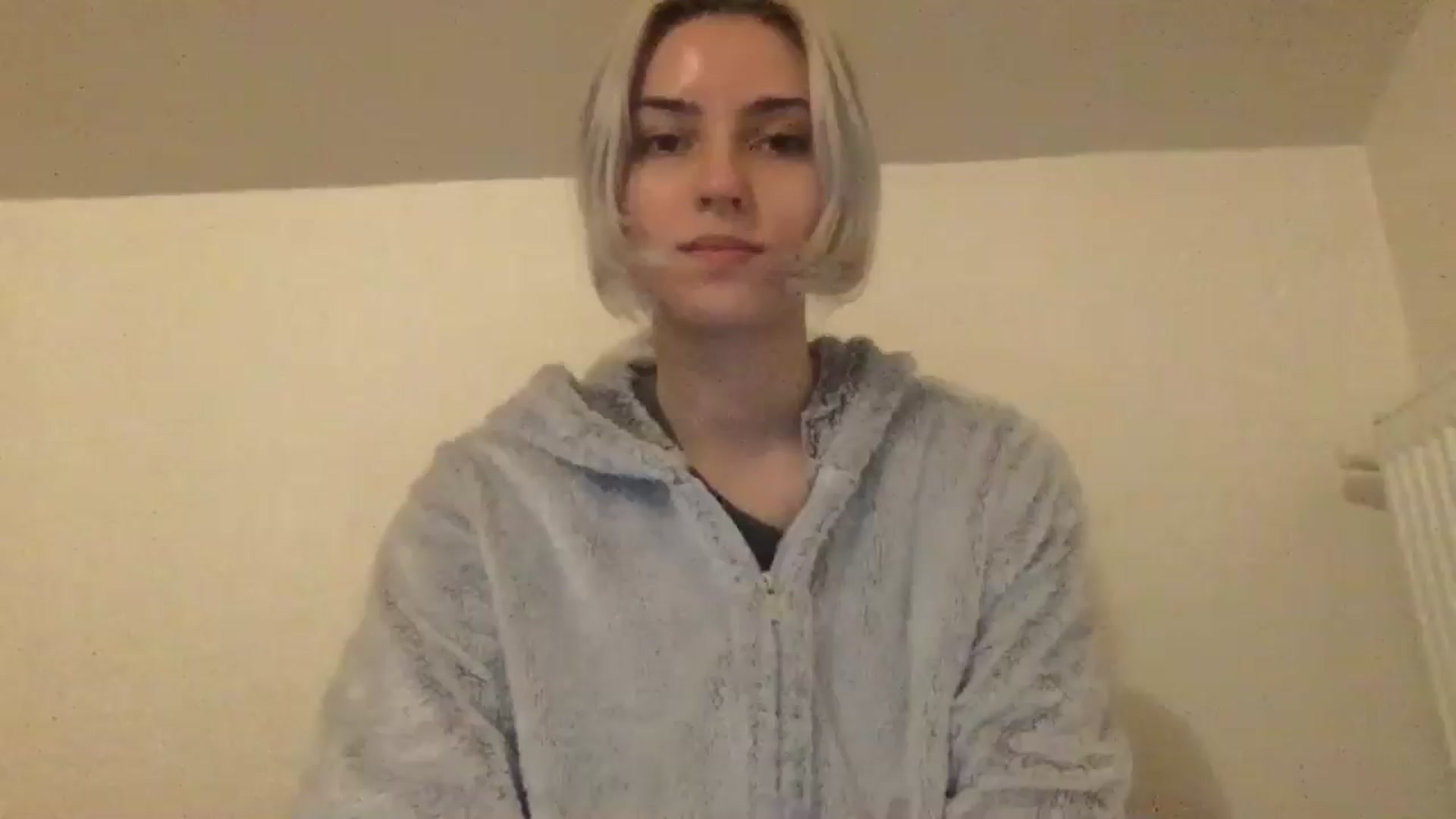 Gallery image thumbnail from LLuckyGirl's myfreecams stream on, 05/08/2024, 23:07 image 1 of 20