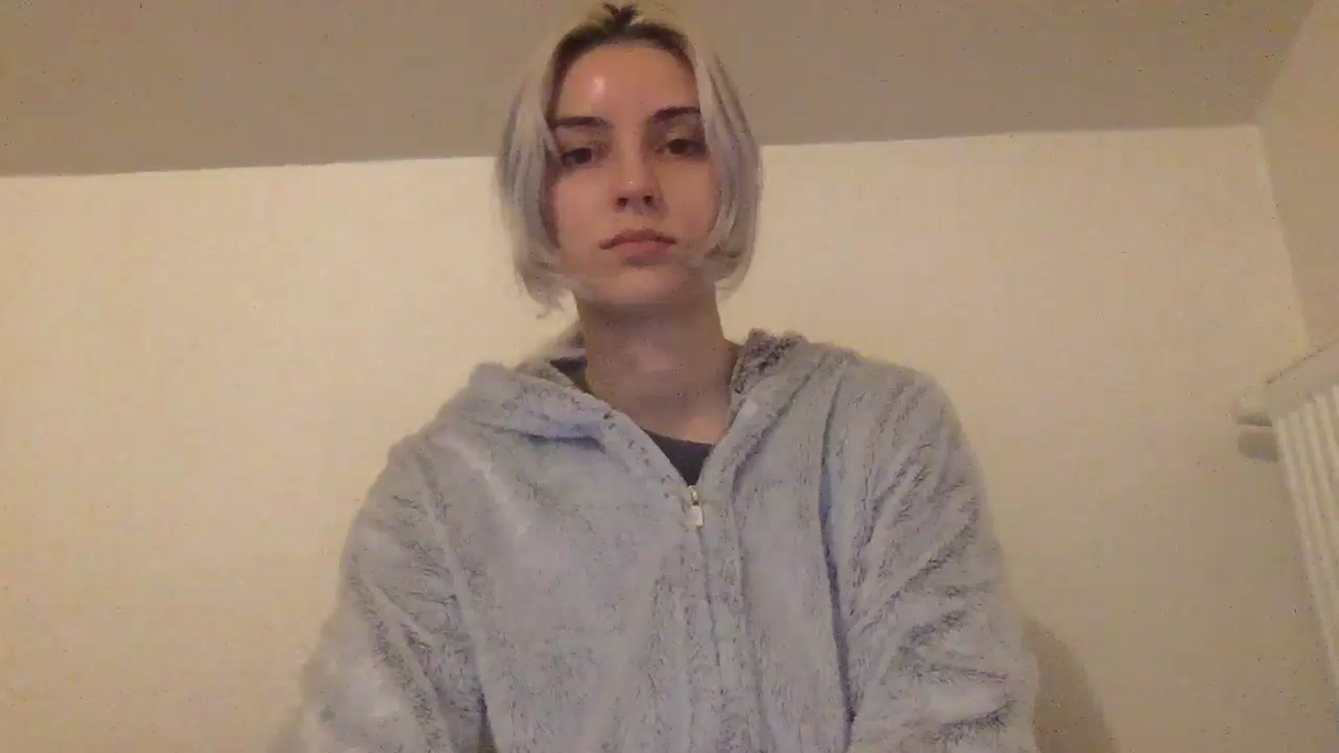 Gallery image thumbnail from LLuckyGirl's myfreecams stream on, 05/08/2024, 23:07 image 14 of 20