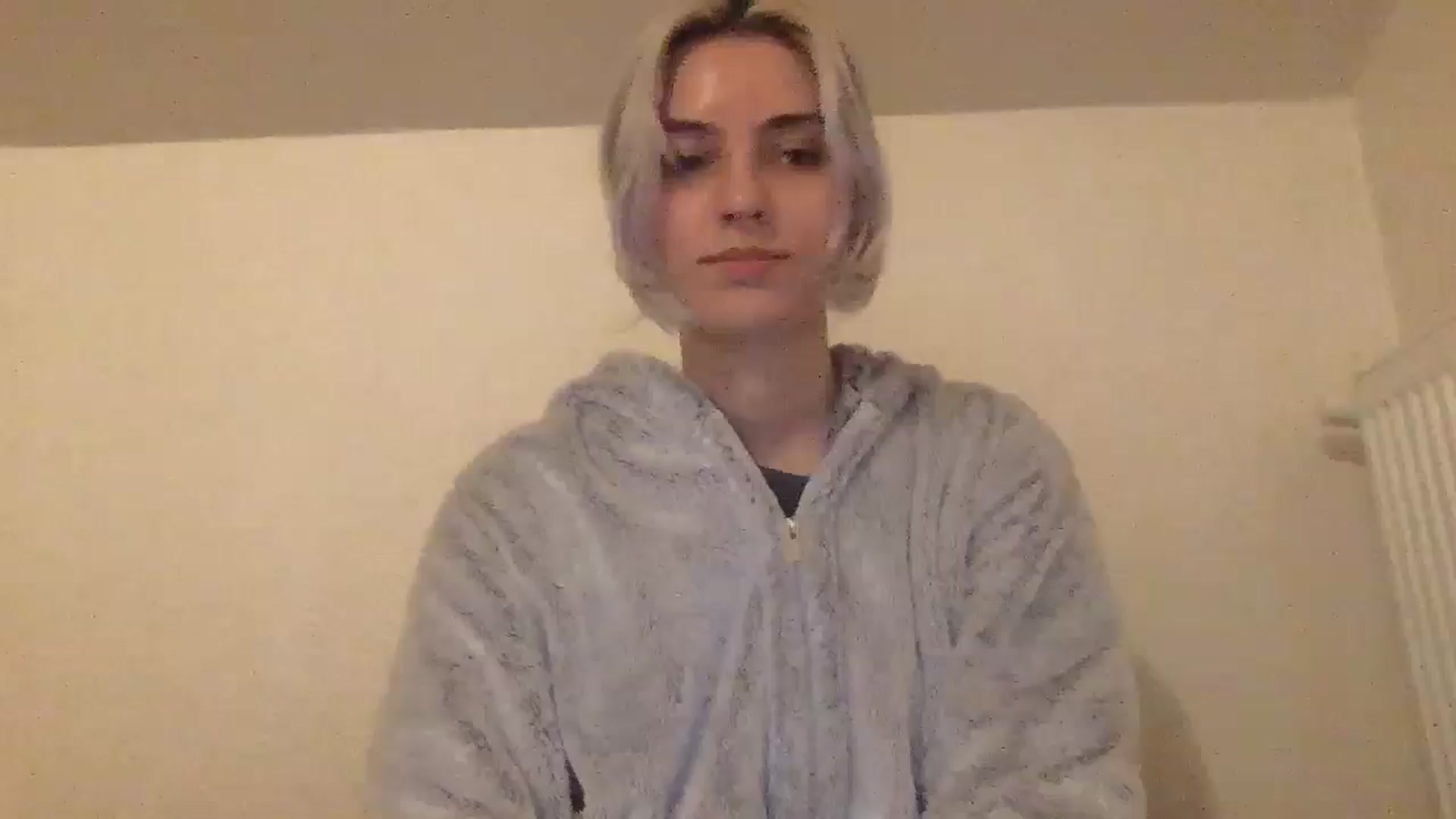 Gallery image thumbnail from LLuckyGirl's myfreecams stream on, 05/09/2024, 24:04 image 14 of 20
