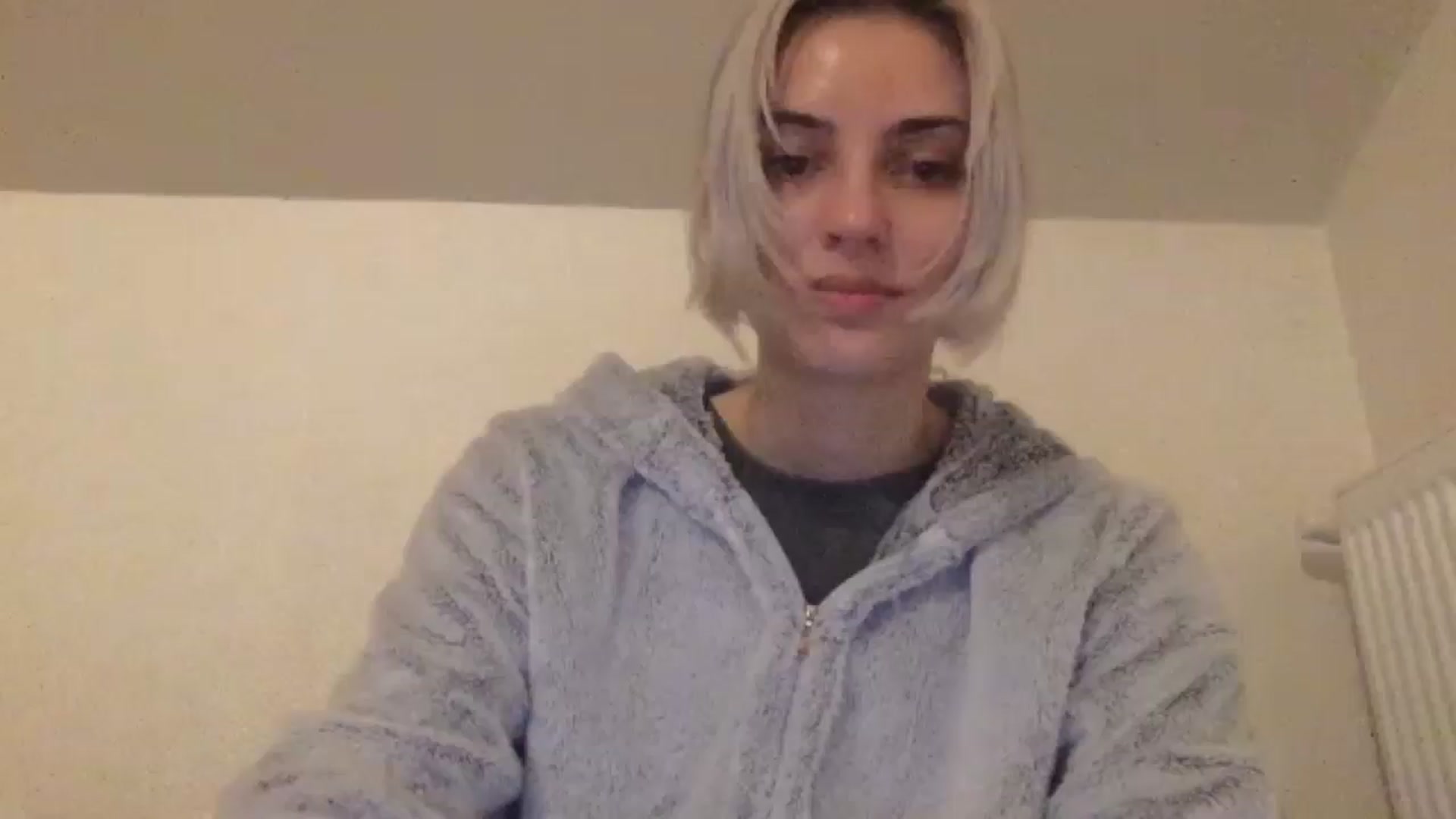 Gallery image thumbnail from LLuckyGirl's myfreecams stream on, 05/10/2024, 23:00 image 5 of 20