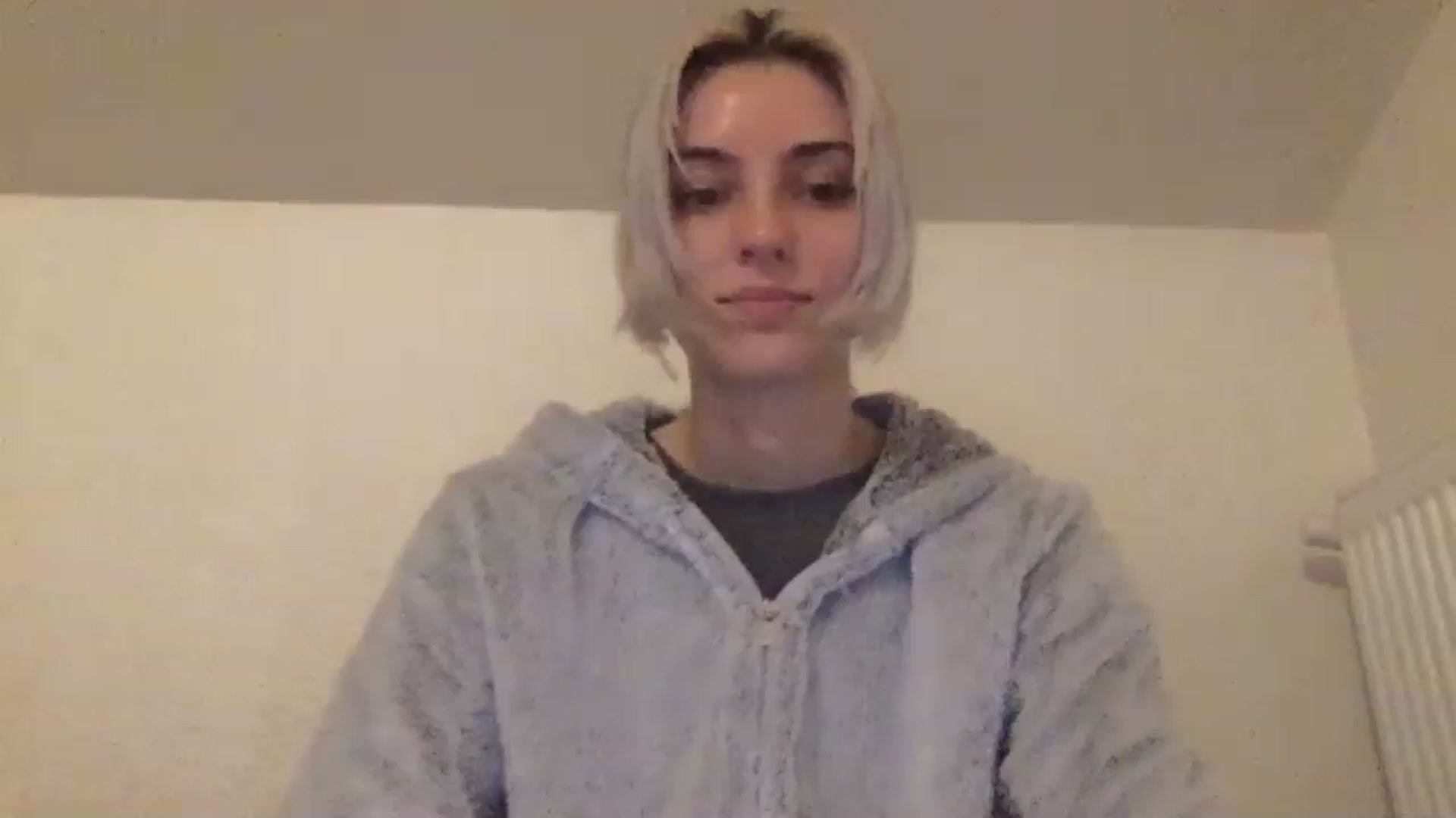 Gallery image thumbnail from LLuckyGirl's myfreecams stream on, 05/10/2024, 23:00 image 1 of 20