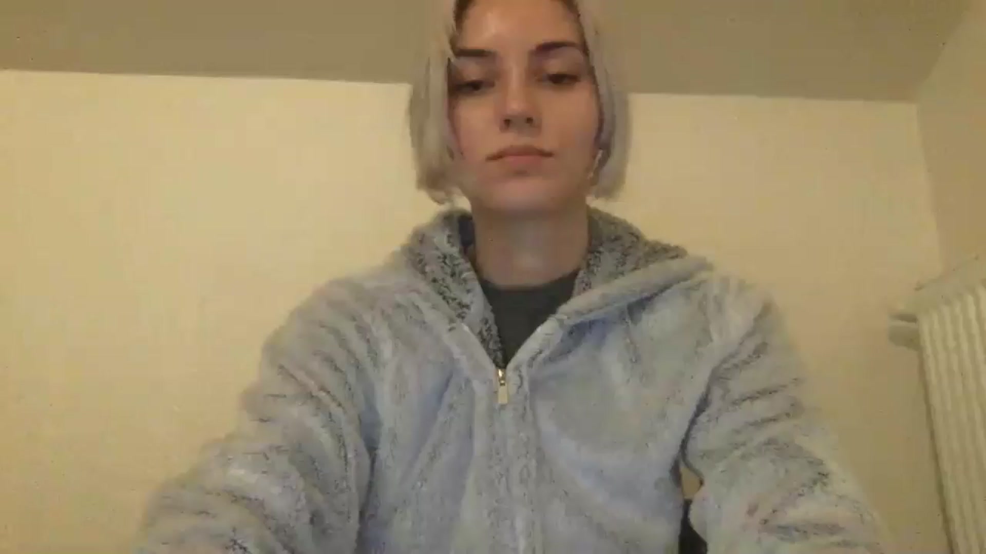 Gallery image thumbnail from LLuckyGirl's myfreecams stream on, 05/11/2024, 01:19 image 15 of 20