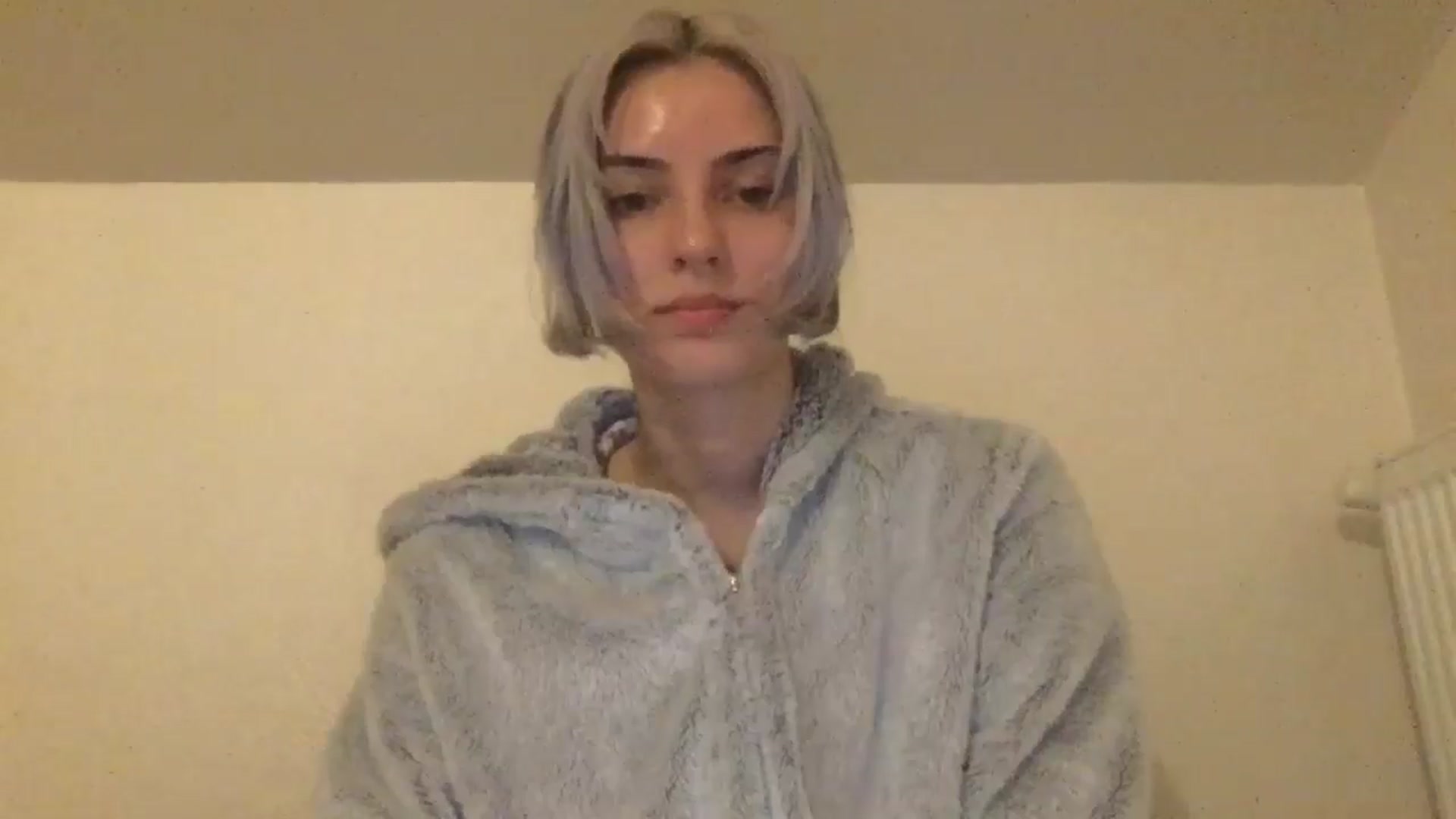 Gallery image thumbnail from LLuckyGirl's myfreecams stream on, 05/23/2024, 23:08 image 9 of 20