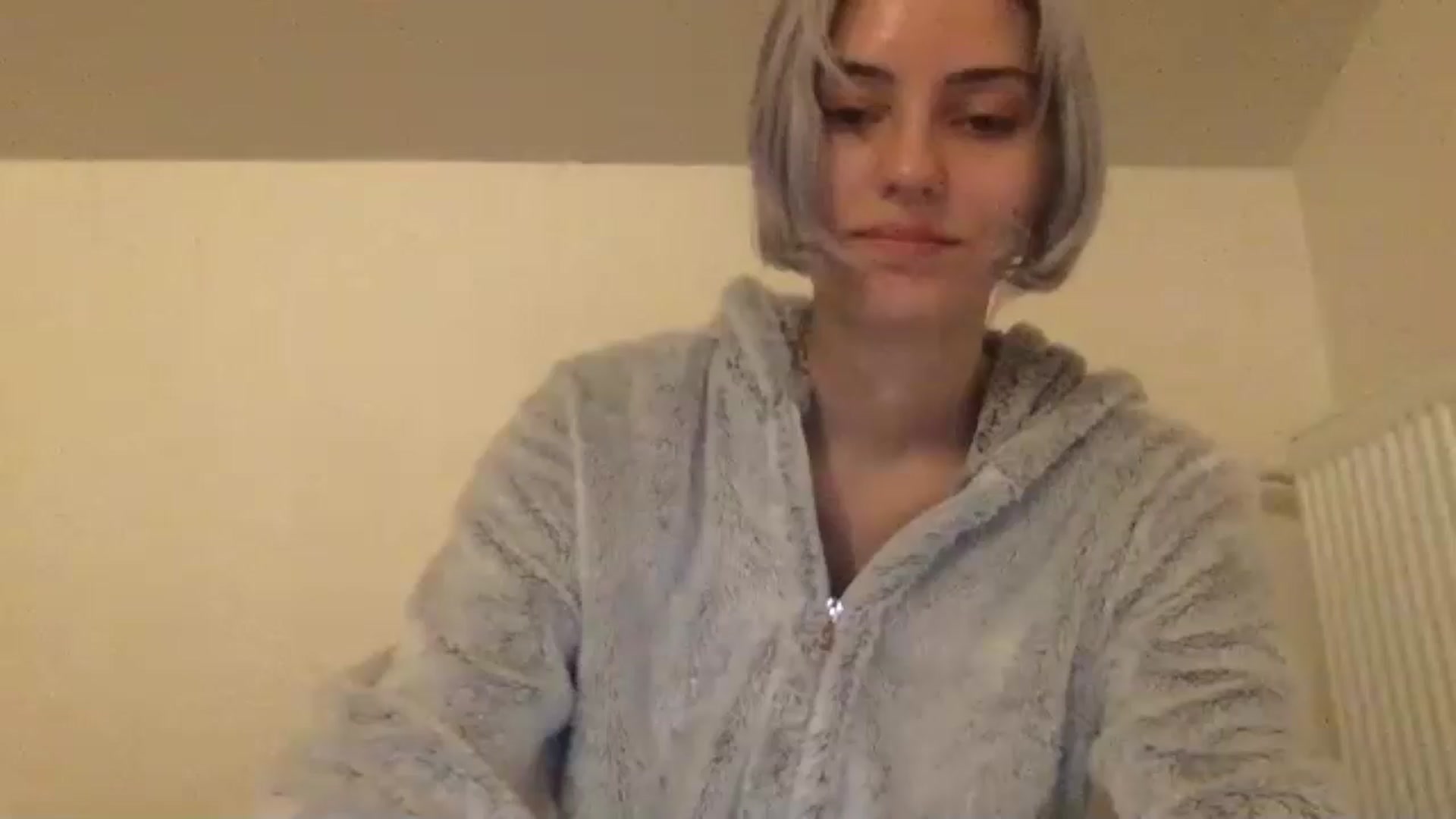 Gallery image thumbnail from LLuckyGirl's myfreecams stream on, 05/24/2024, 22:52 image 14 of 20