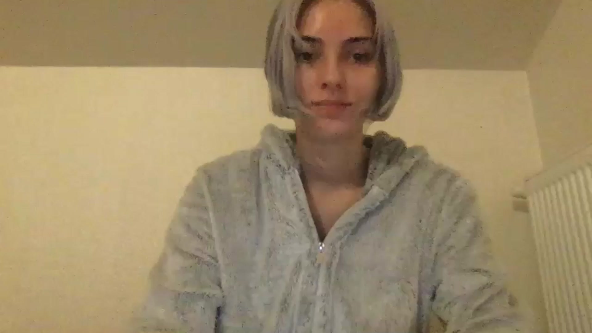 Gallery image thumbnail from LLuckyGirl's myfreecams stream on, 05/24/2024, 22:52 image 16 of 20