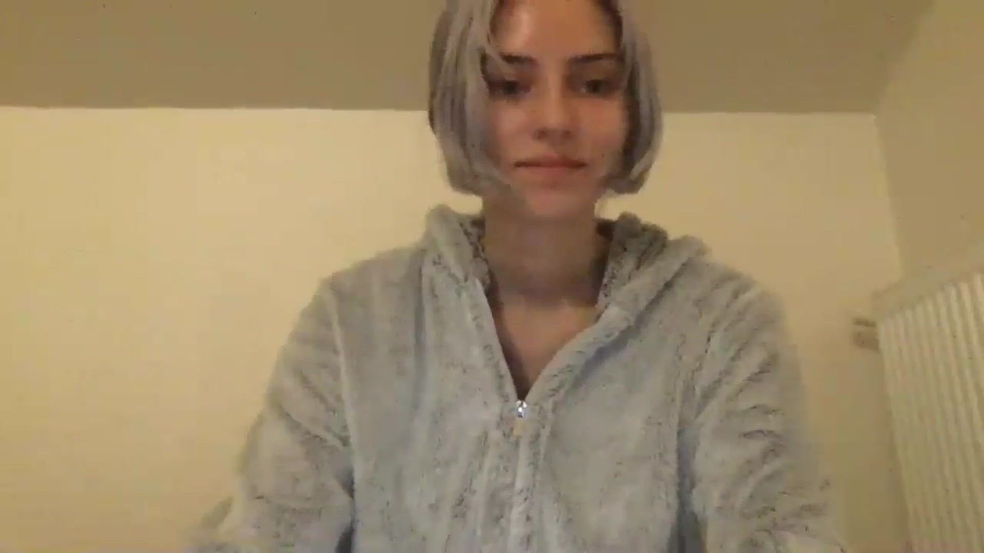 Gallery image thumbnail from LLuckyGirl's myfreecams stream on, 05/24/2024, 22:52 image 11 of 20