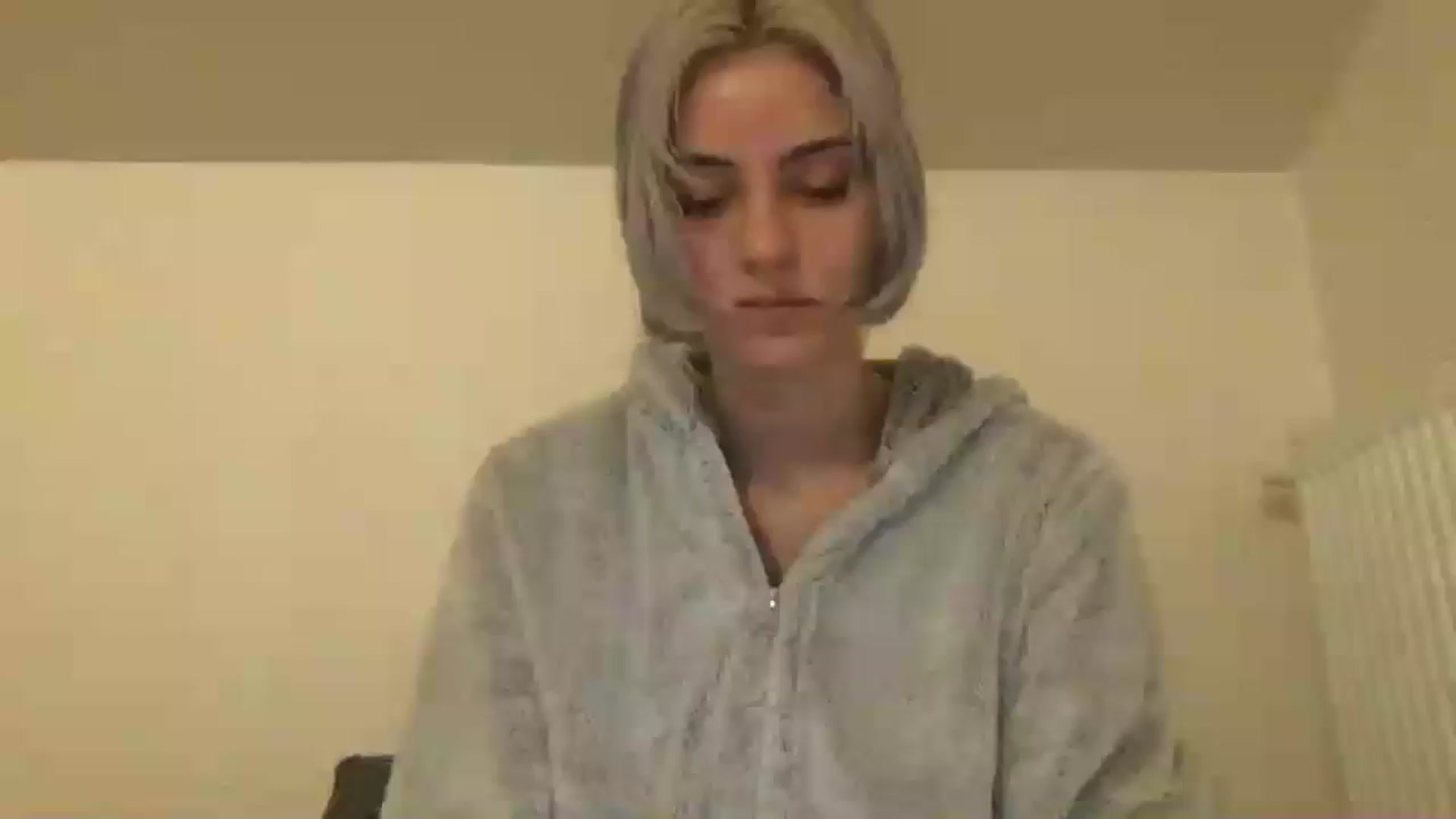 Gallery image thumbnail from LLuckyGirl's myfreecams stream on, 05/24/2024, 23:06 image 18 of 20