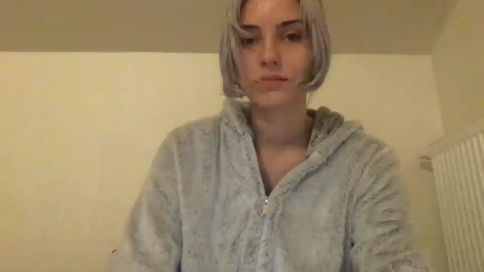 Gallery image thumbnail from LLuckyGirl's myfreecams stream on, 05/24/2024, 23:06 image 13 of 20