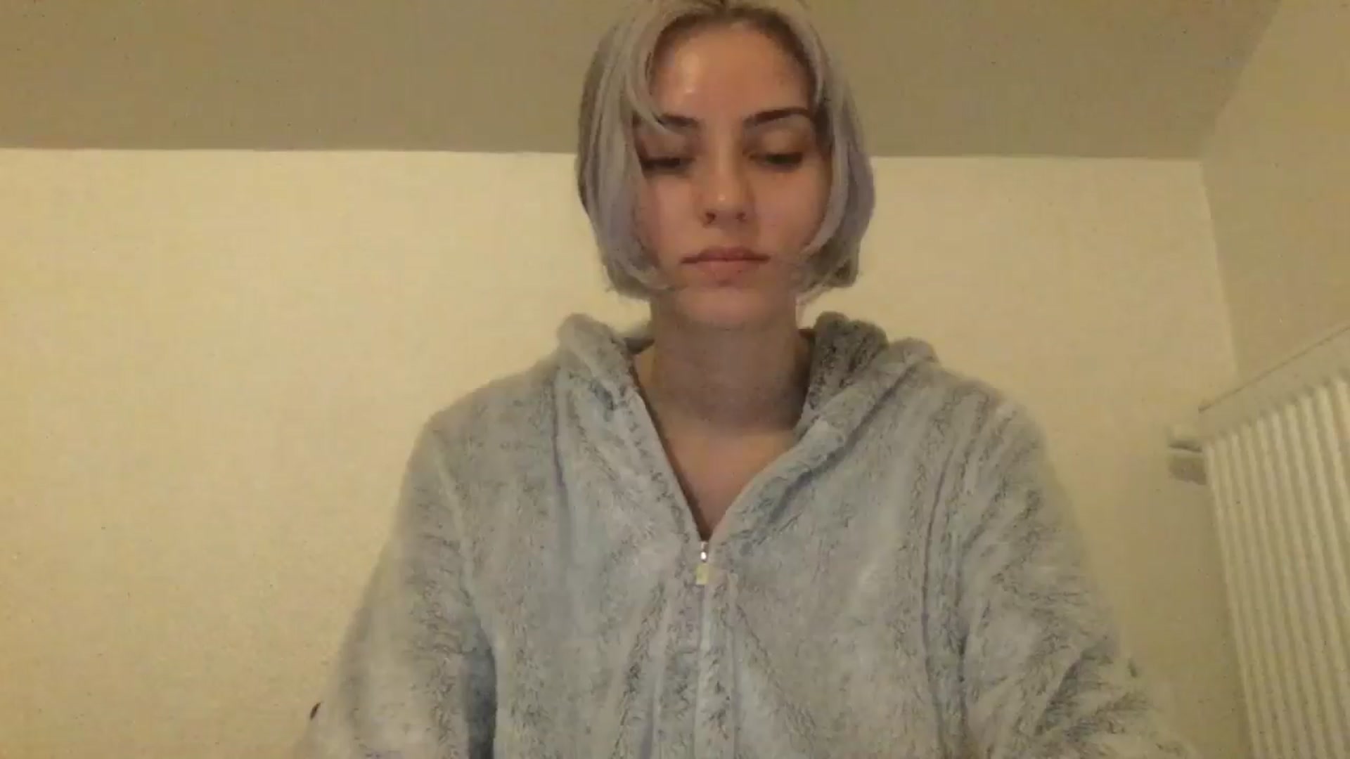 Gallery image thumbnail from LLuckyGirl's myfreecams stream on, 05/24/2024, 23:21 image 7 of 20