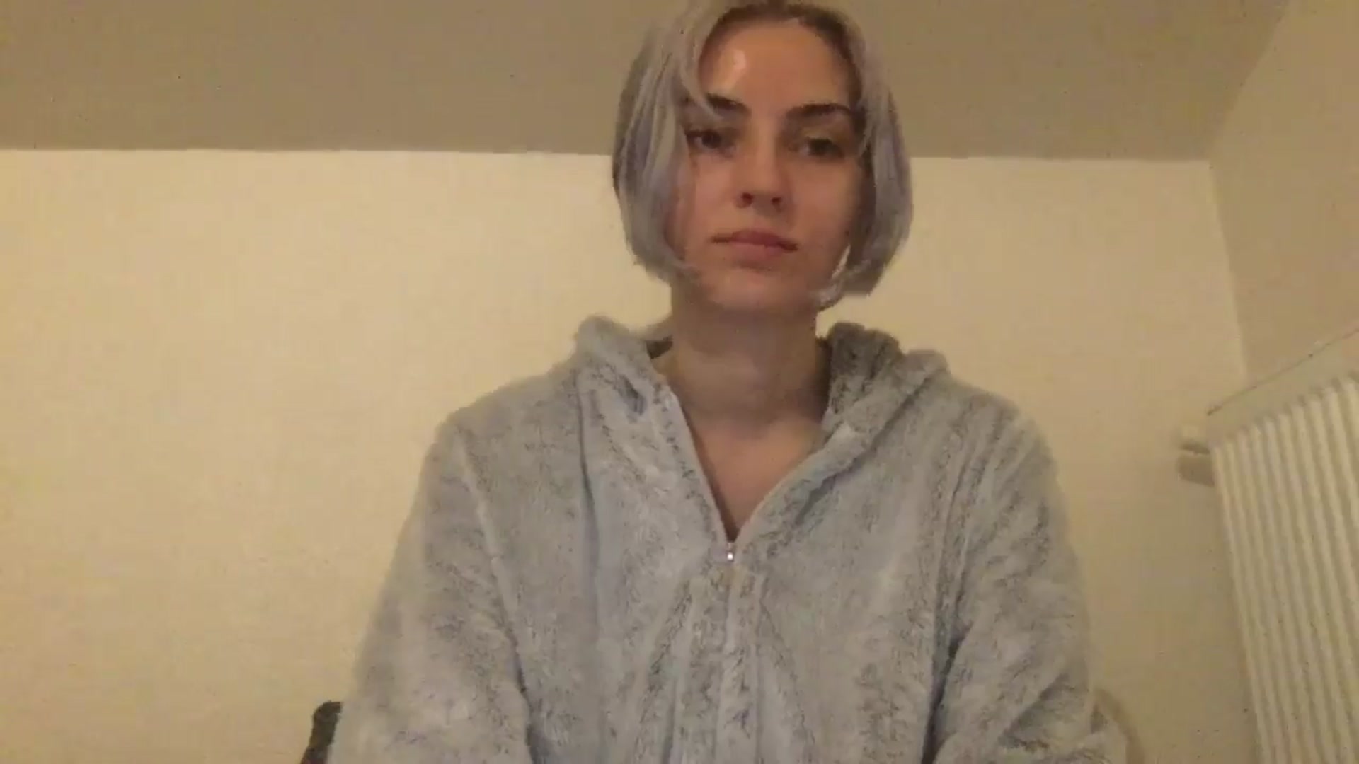 Gallery image thumbnail from LLuckyGirl's myfreecams stream on, 05/24/2024, 23:21 image 16 of 20