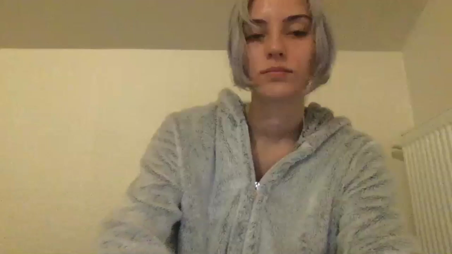 Gallery image thumbnail from LLuckyGirl's myfreecams stream on, 05/24/2024, 23:21 image 17 of 20