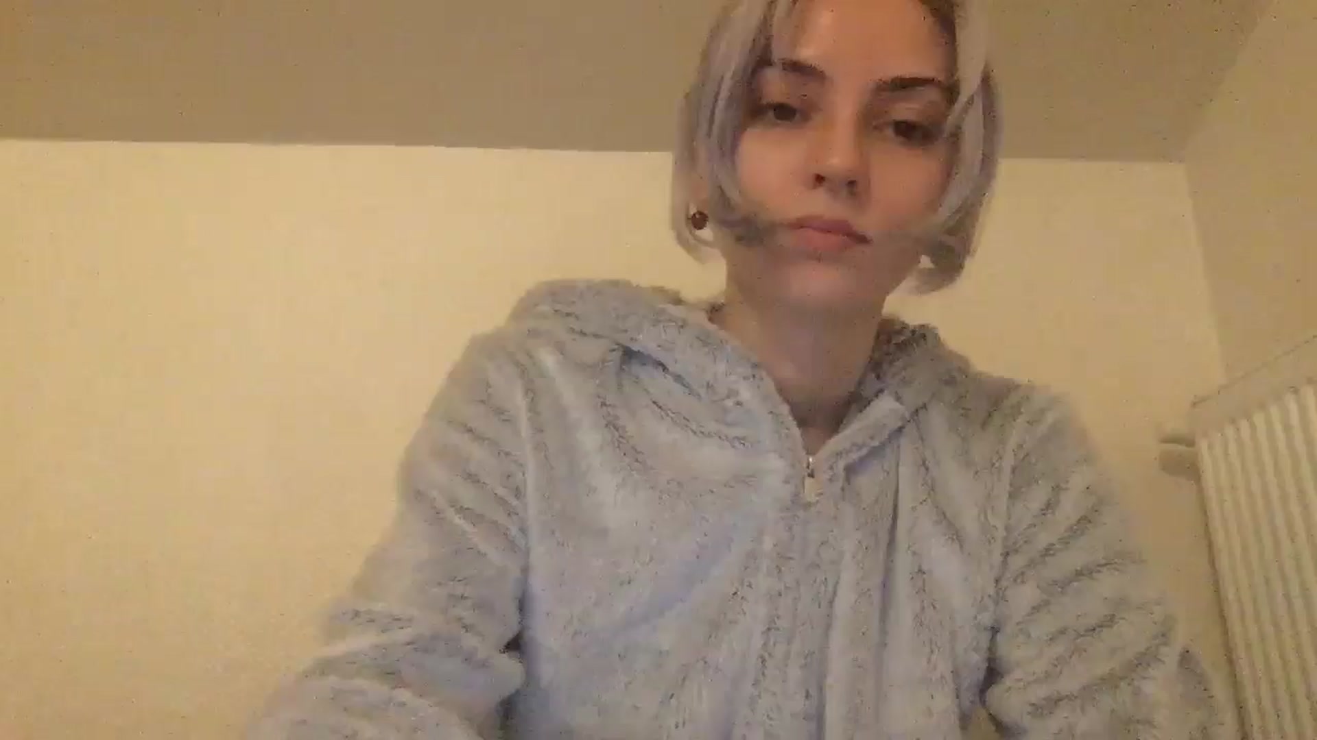 Gallery image thumbnail from LLuckyGirl's myfreecams stream on, 05/30/2024, 23:14 image 19 of 20