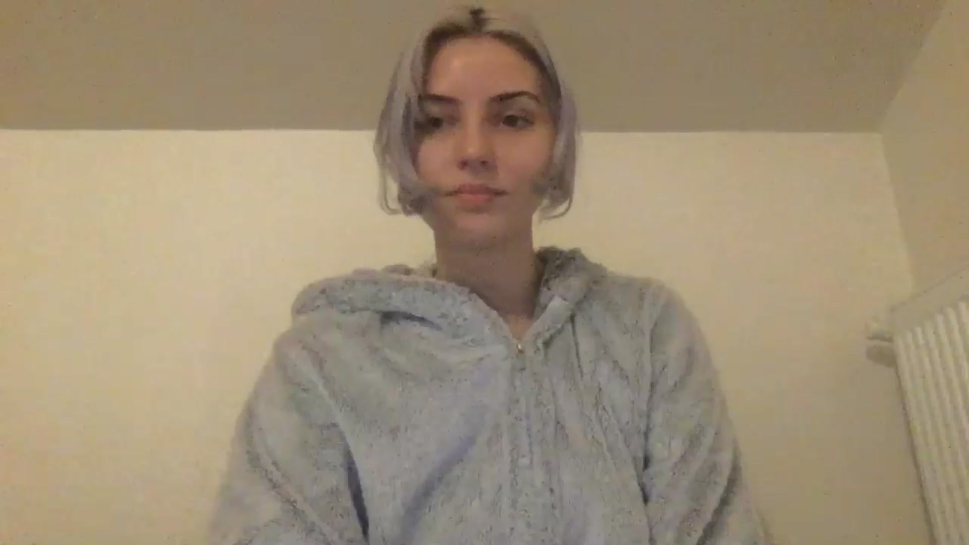 Gallery image thumbnail from LLuckyGirl's myfreecams stream on, 05/30/2024, 23:14 image 3 of 20