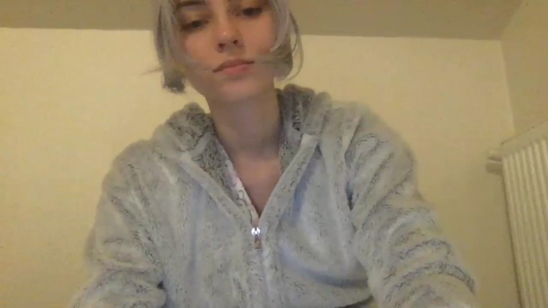 Gallery image thumbnail from LLuckyGirl's myfreecams stream on, 05/31/2024, 02:06 image 3 of 20