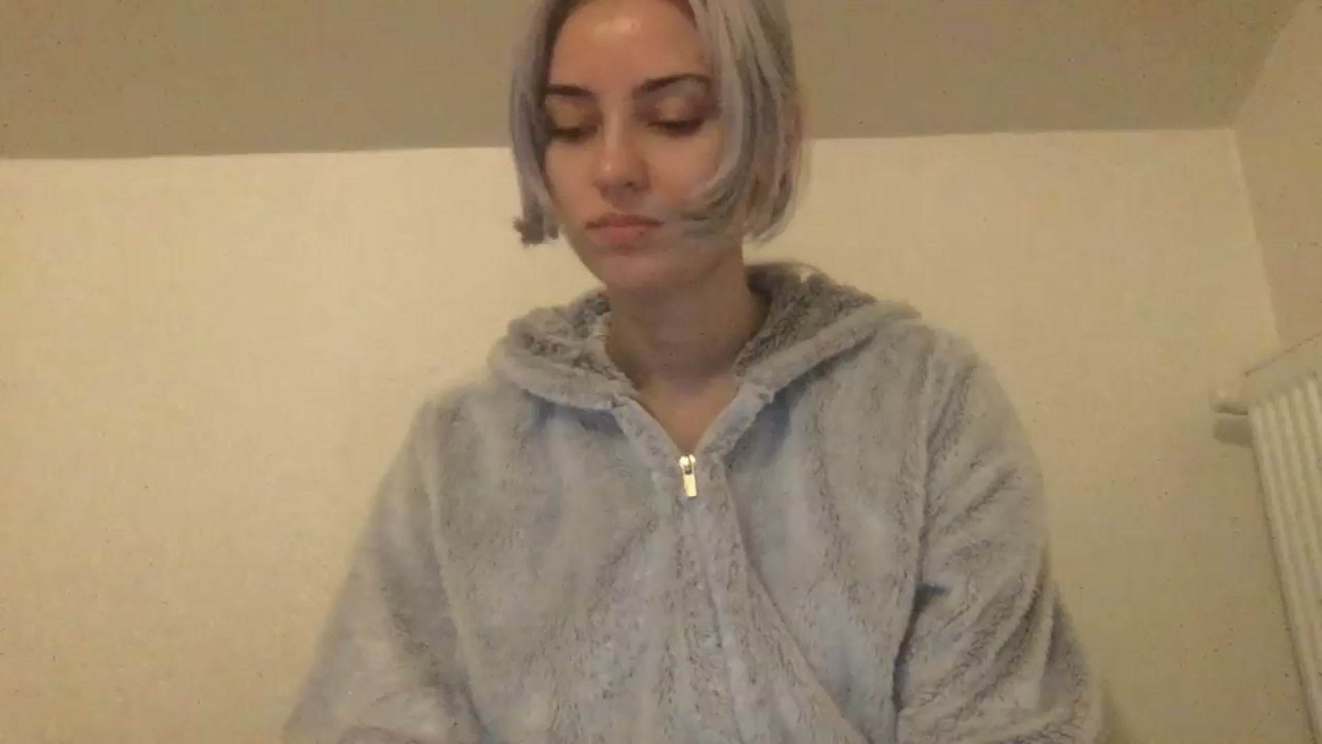 Gallery image thumbnail from LLuckyGirl's myfreecams stream on, 05/31/2024, 23:01 image 2 of 20