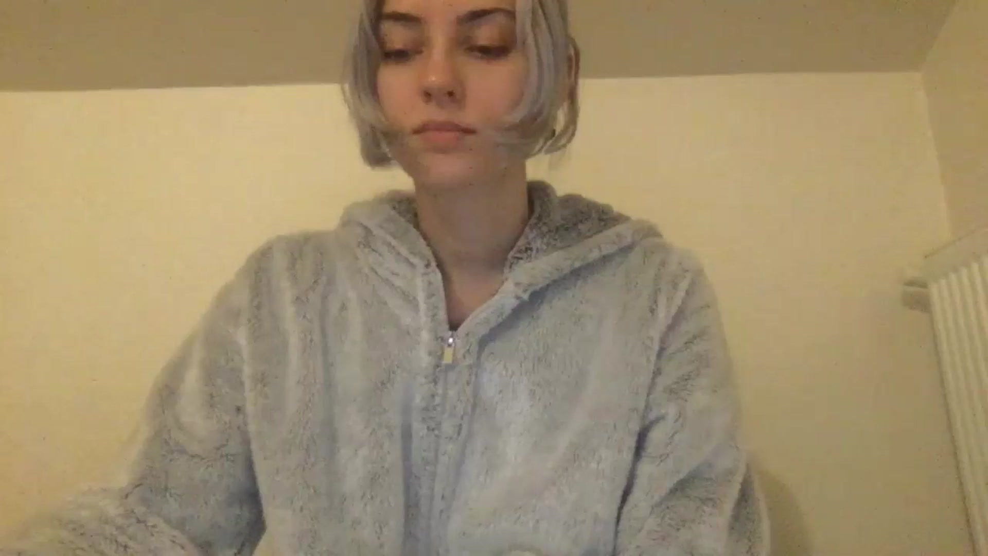Gallery image thumbnail from LLuckyGirl's myfreecams stream on, 06/01/2024, 24:35 image 11 of 20