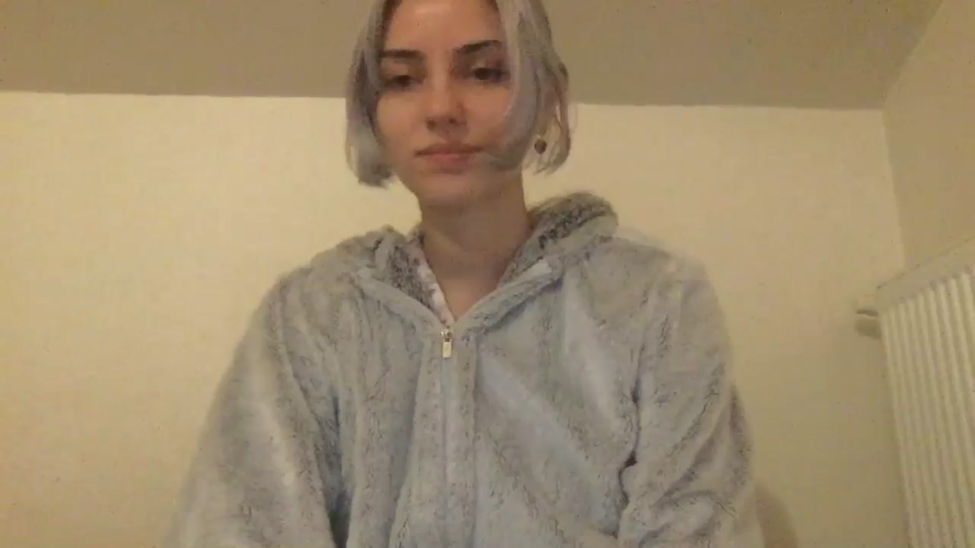 Gallery image thumbnail from LLuckyGirl's myfreecams stream on, 06/03/2024, 23:13 image 16 of 20