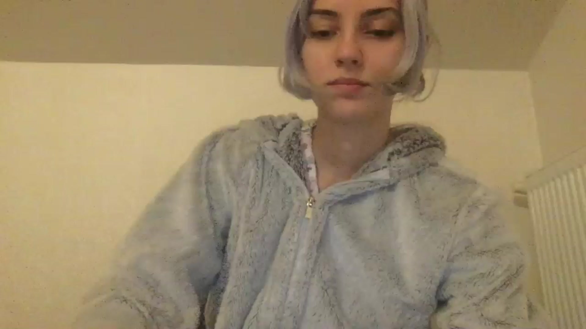 Gallery image thumbnail from LLuckyGirl's myfreecams stream on, 06/03/2024, 23:13 image 10 of 20