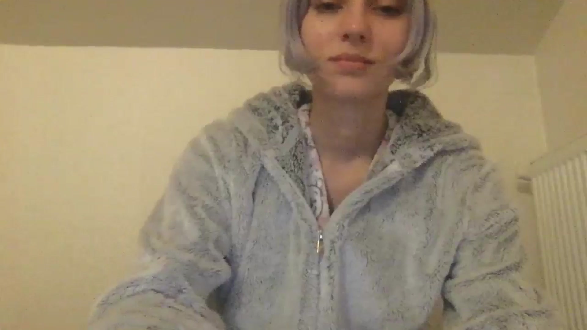 Gallery image thumbnail from LLuckyGirl's myfreecams stream on, 06/03/2024, 23:36 image 2 of 20