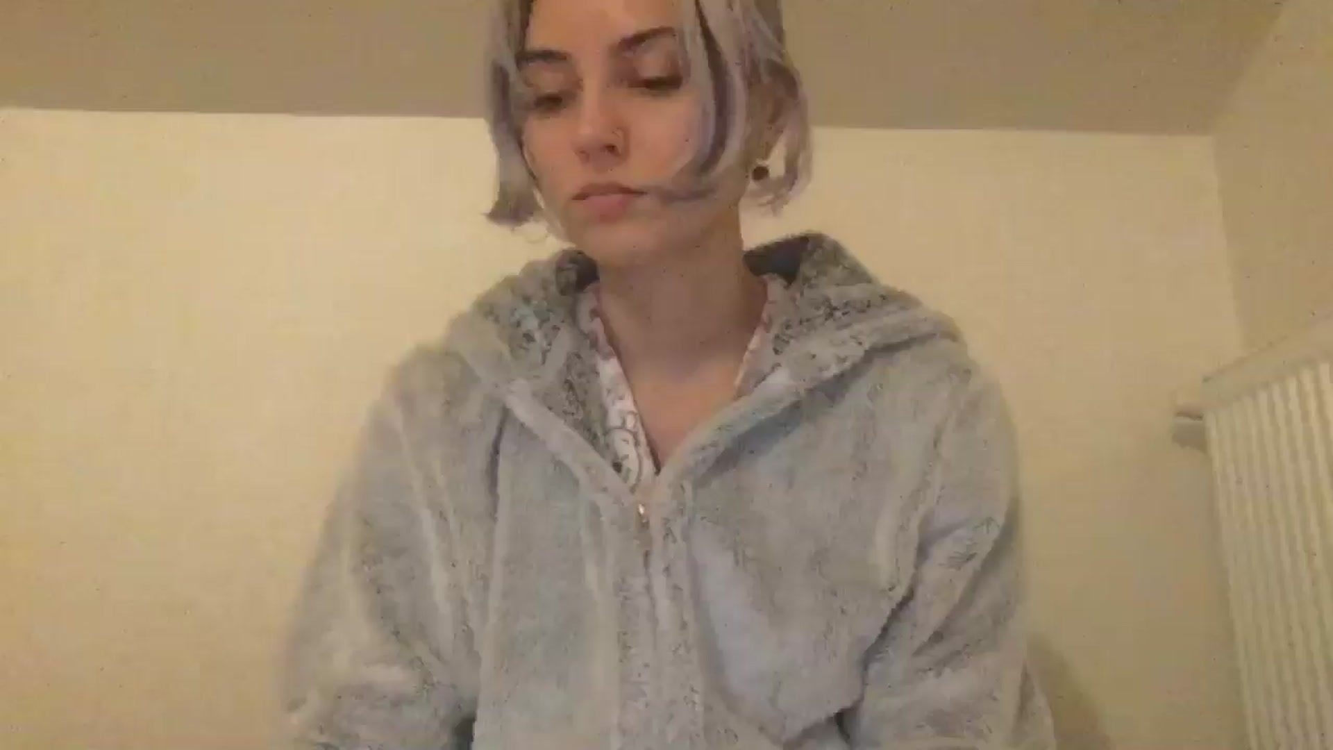 Gallery image thumbnail from LLuckyGirl's myfreecams stream on, 06/03/2024, 23:36 image 4 of 20