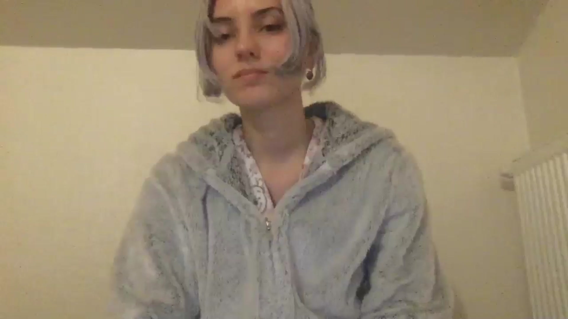 Gallery image thumbnail from LLuckyGirl's myfreecams stream on, 06/03/2024, 23:36 image 16 of 20