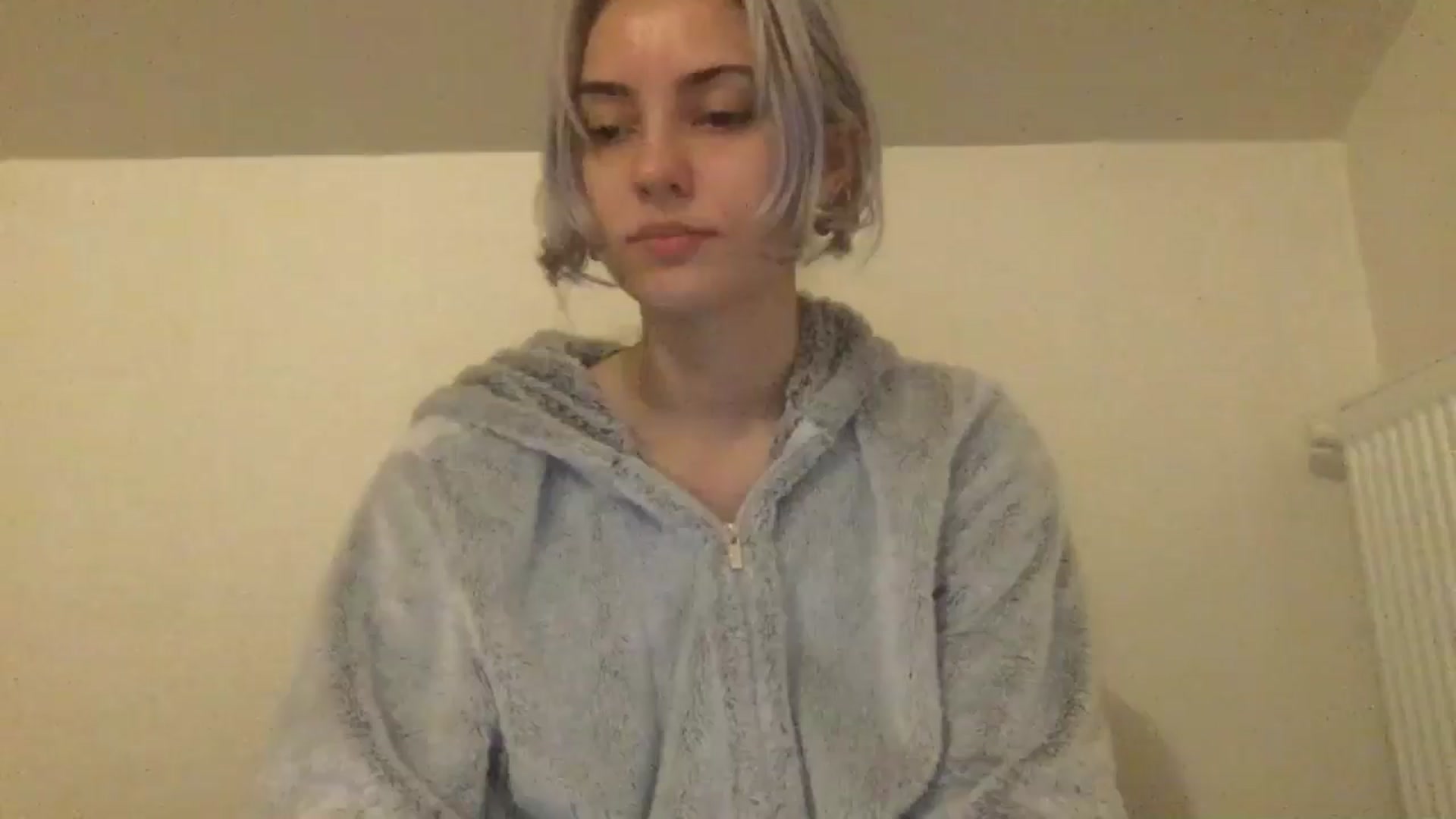 Gallery image thumbnail from LLuckyGirl's myfreecams stream on, 06/07/2024, 23:04 image 6 of 20
