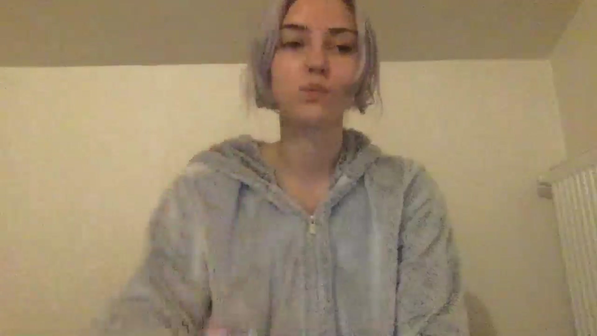 Gallery image thumbnail from LLuckyGirl's myfreecams stream on, 06/07/2024, 23:04 image 4 of 20