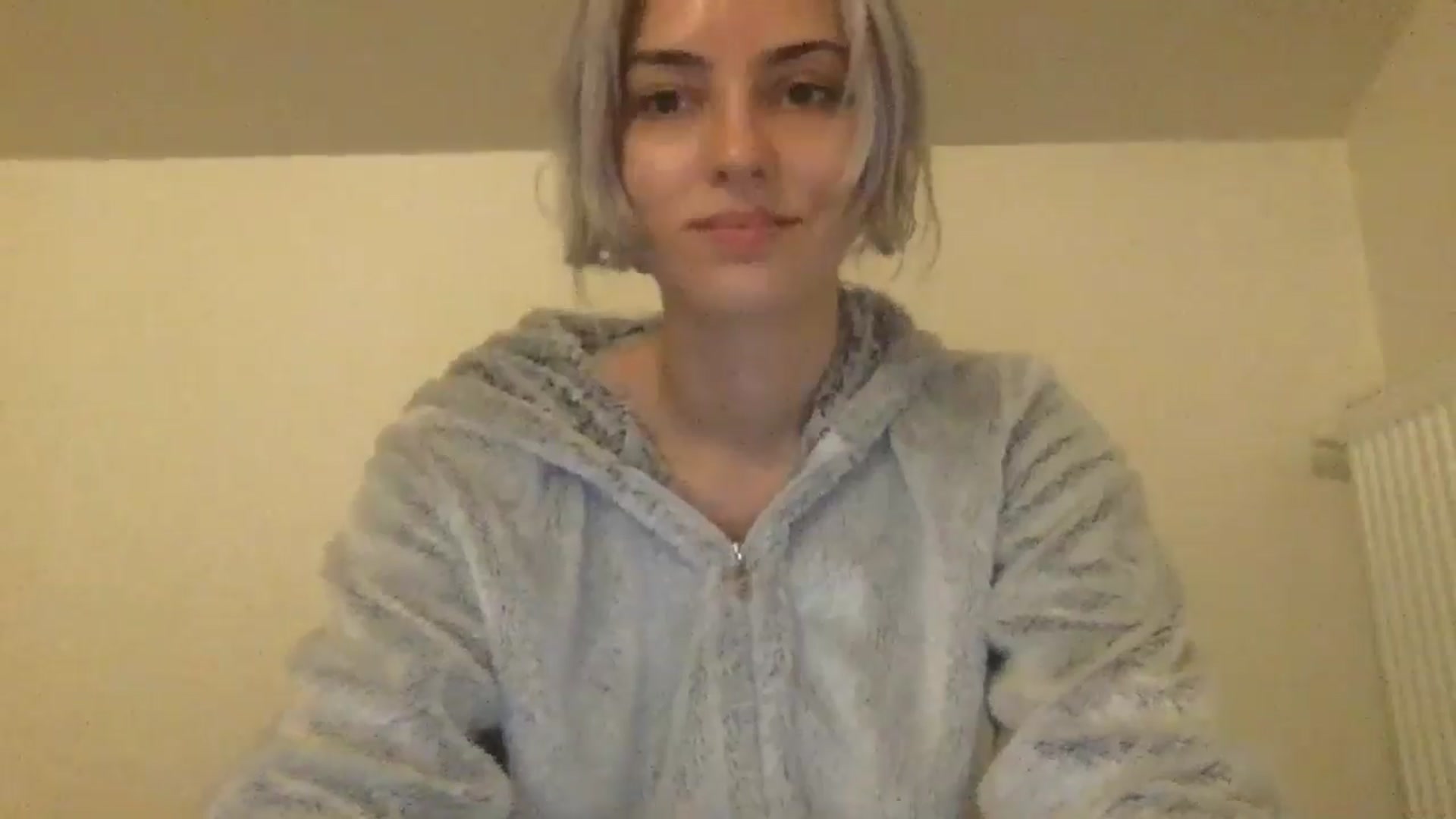 Gallery image thumbnail from LLuckyGirl's myfreecams stream on, 06/07/2024, 23:32 image 9 of 20