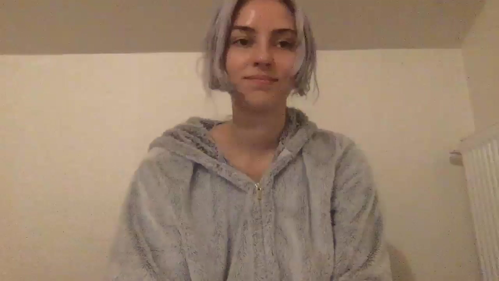 Gallery image thumbnail from LLuckyGirl's myfreecams stream on, 06/07/2024, 23:32 image 1 of 20
