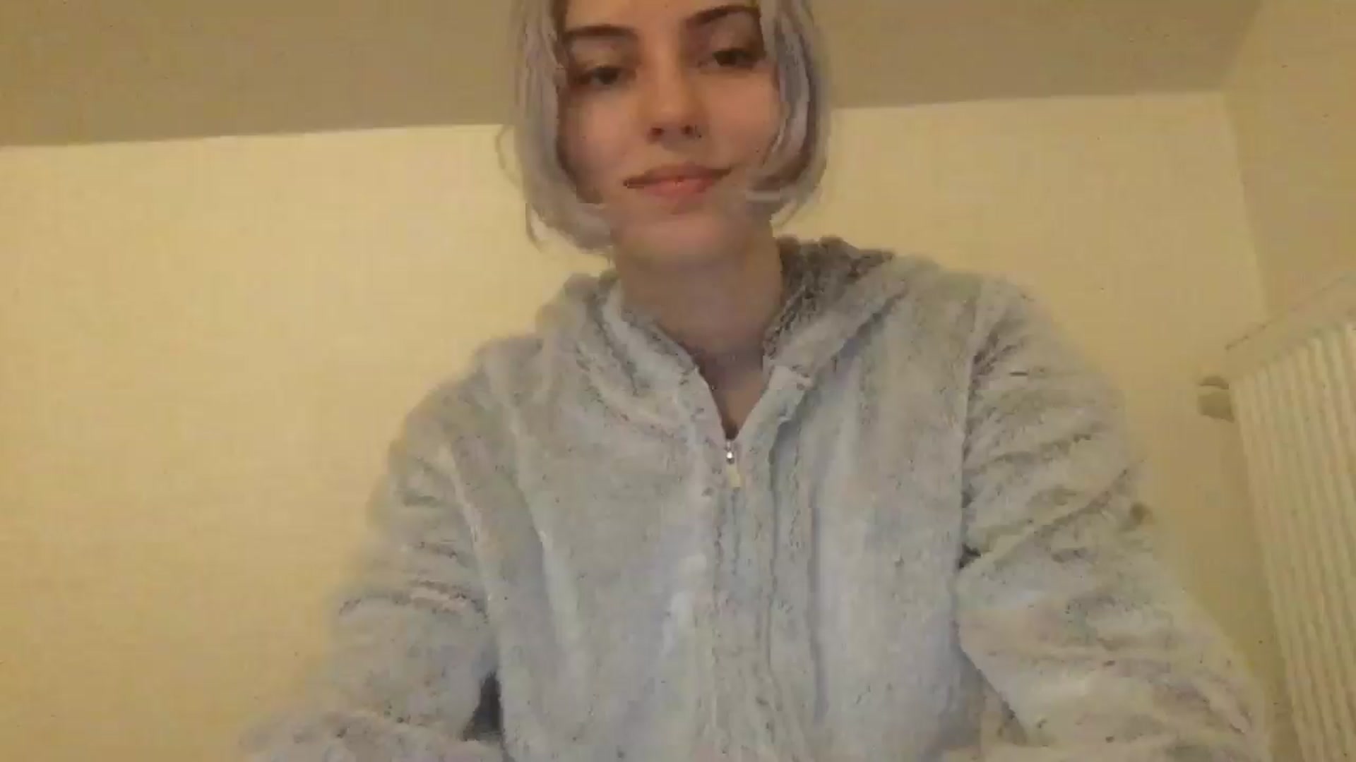 Gallery image thumbnail from LLuckyGirl's myfreecams stream on, 06/15/2024, 23:23 image 3 of 20