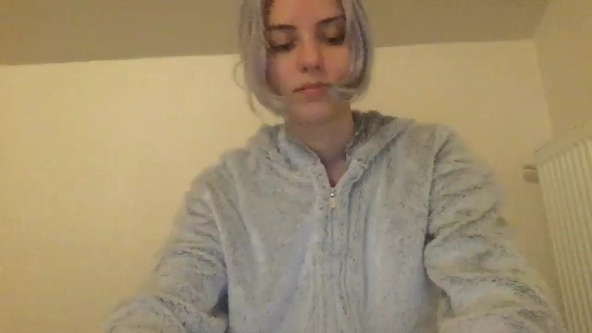Gallery image thumbnail from LLuckyGirl's myfreecams stream on, 06/15/2024, 23:23 image 5 of 20