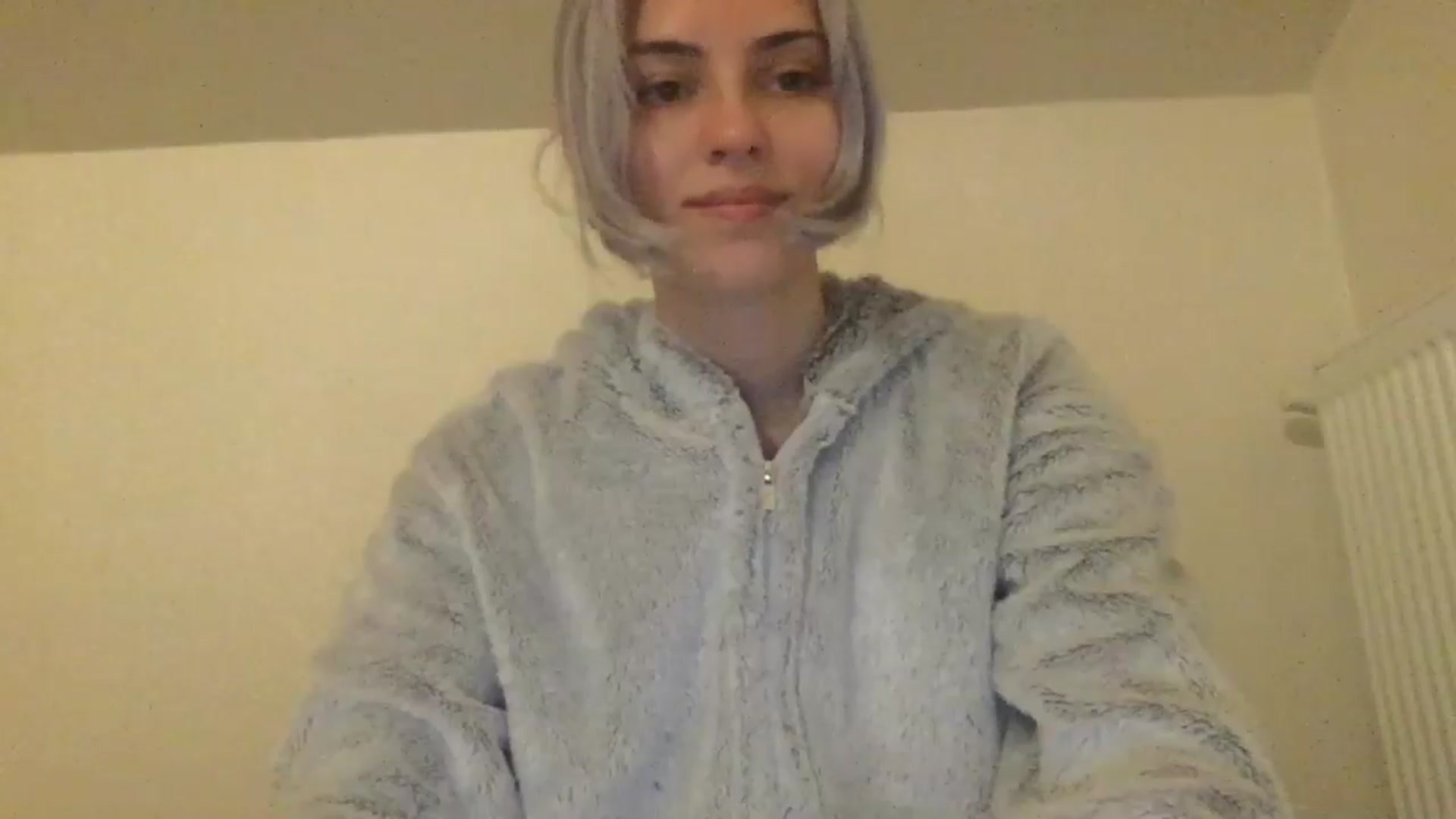 Gallery image thumbnail from LLuckyGirl's myfreecams stream on, 06/15/2024, 23:23 image 12 of 20
