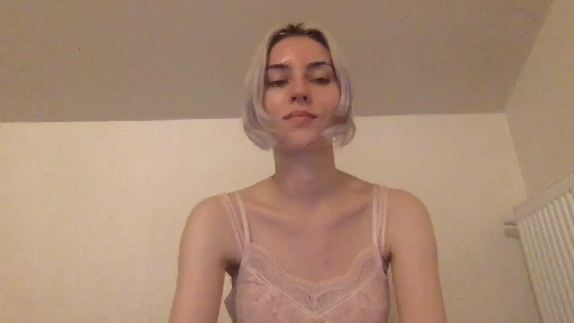 Gallery image thumbnail from LLuckyGirl's myfreecams stream on, 06/27/2024, 23:10 image 13 of 20