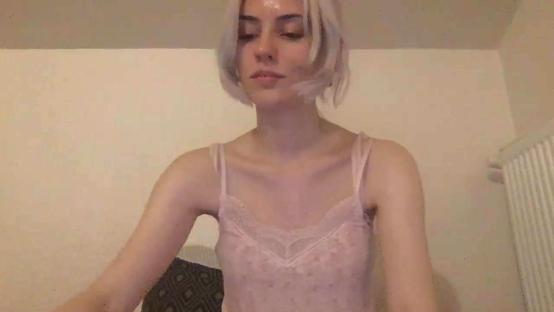 Gallery image thumbnail from LLuckyGirl's myfreecams stream on, 06/28/2024, 01:14 image 3 of 20
