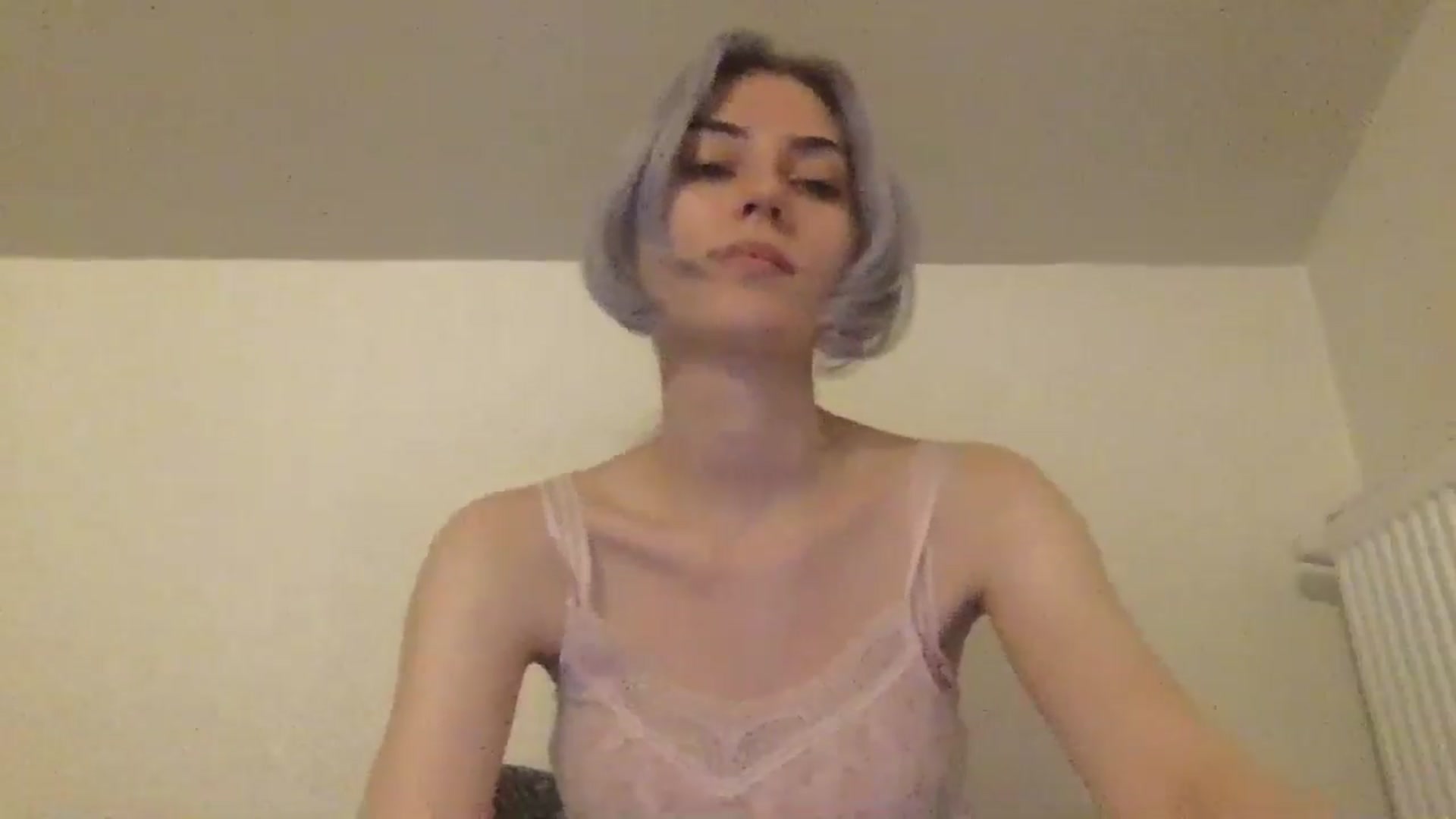 Gallery image thumbnail from LLuckyGirl's myfreecams stream on, 06/30/2024, 23:17 image 3 of 20