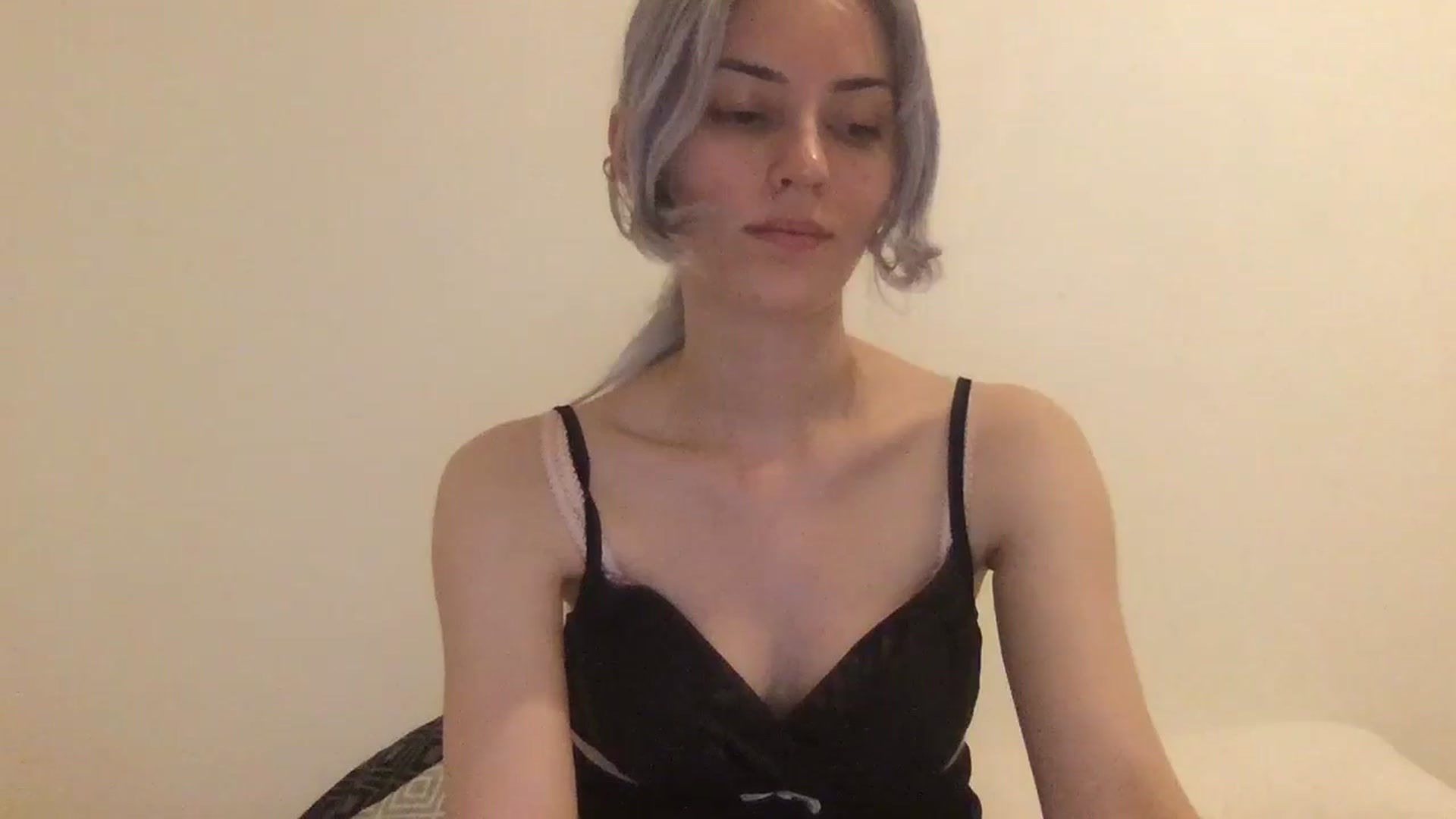 Gallery image thumbnail from LLuckyGirl's myfreecams stream on, 07/13/2024, 01:08 image 5 of 20