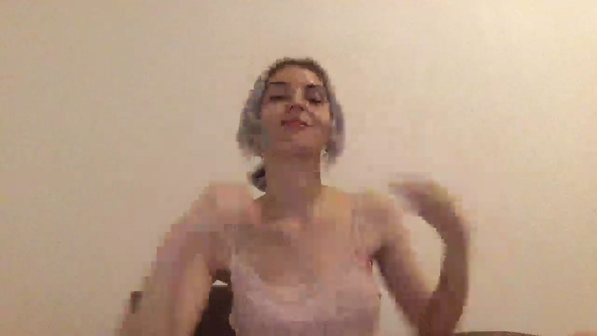 Gallery image thumbnail from LLuckyGirl's myfreecams stream on, 07/30/2024, 01:16 image 6 of 20
