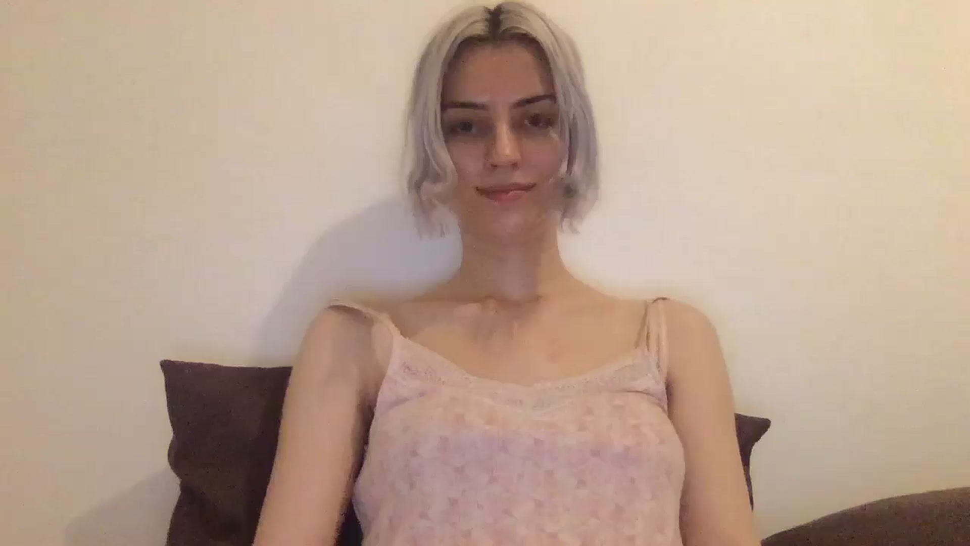 Gallery image thumbnail from LLuckyGirl's myfreecams stream on, 07/31/2024, 24:41 image 2 of 20