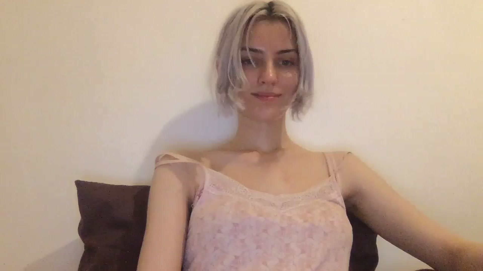 Gallery image thumbnail from LLuckyGirl's myfreecams stream on, 07/31/2024, 24:41 image 16 of 20
