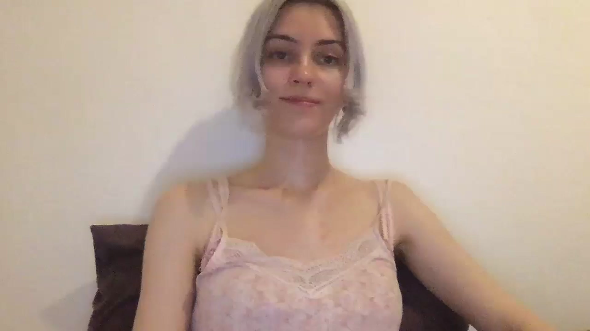 Gallery image thumbnail from LLuckyGirl's myfreecams stream on, 07/31/2024, 01:31 image 16 of 20