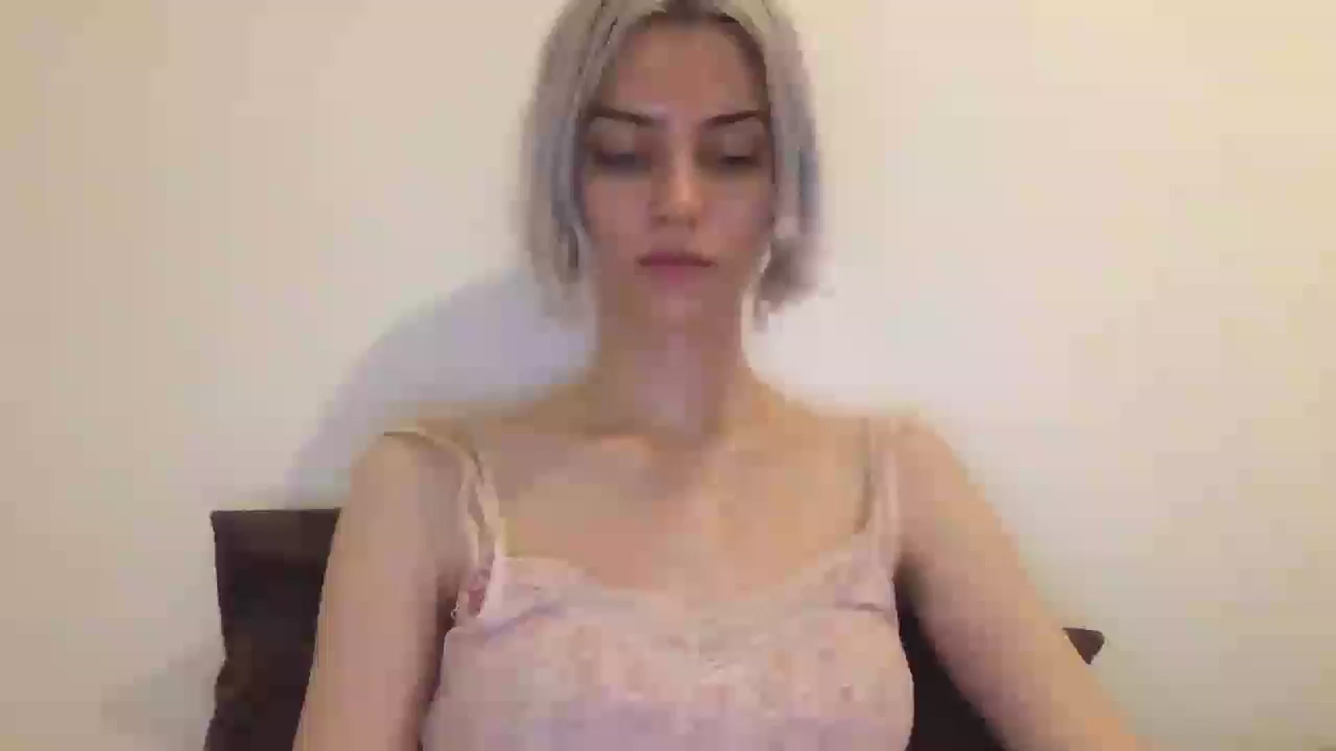 Gallery image thumbnail from LLuckyGirl's myfreecams stream on, 07/31/2024, 01:31 image 14 of 20