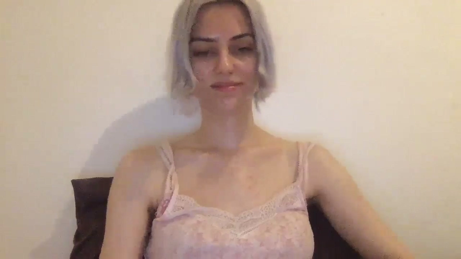 Gallery image thumbnail from LLuckyGirl's myfreecams stream on, 07/31/2024, 01:31 image 19 of 20