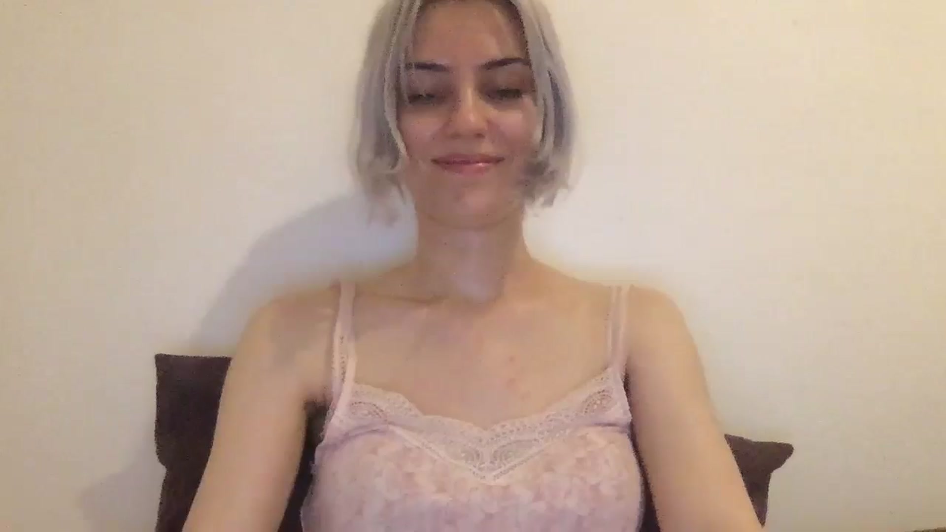 Gallery image thumbnail from LLuckyGirl's myfreecams stream on, 07/31/2024, 01:31 image 6 of 20