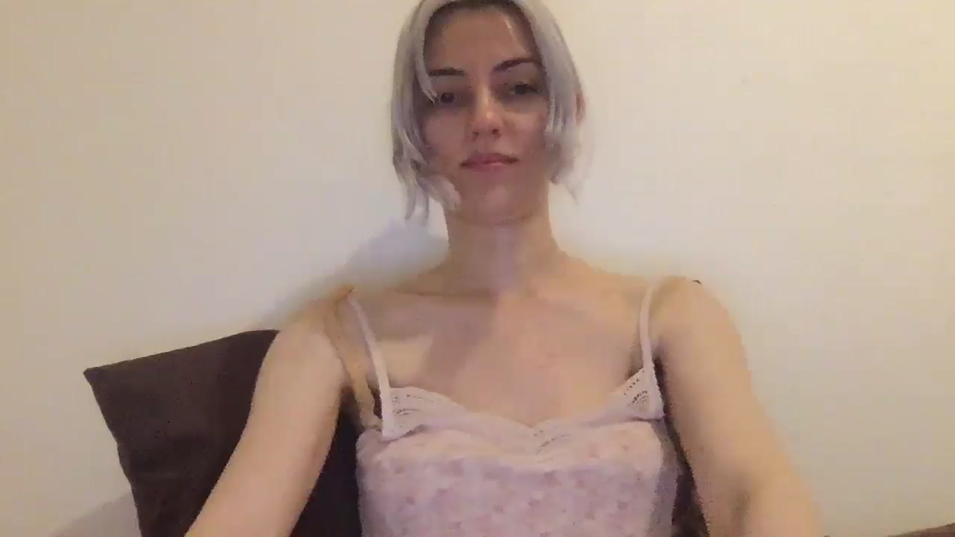 Gallery image thumbnail from LLuckyGirl's myfreecams stream on, 08/01/2024, 24:32 image 11 of 20