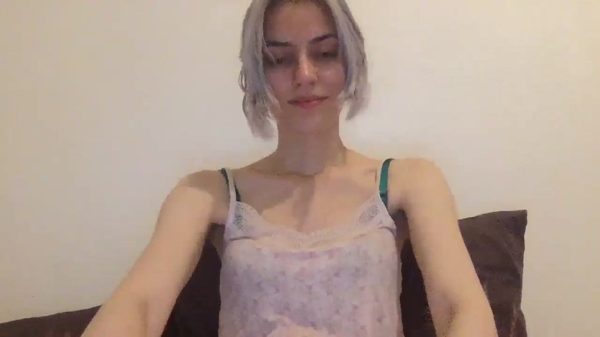 Gallery image thumbnail from LLuckyGirl's myfreecams stream on, 08/04/2024, 22:57 image 20 of 20
