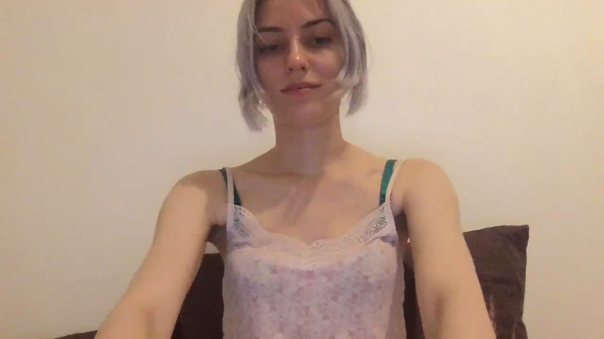 Gallery image thumbnail from LLuckyGirl's myfreecams stream on, 08/04/2024, 22:57 image 11 of 20