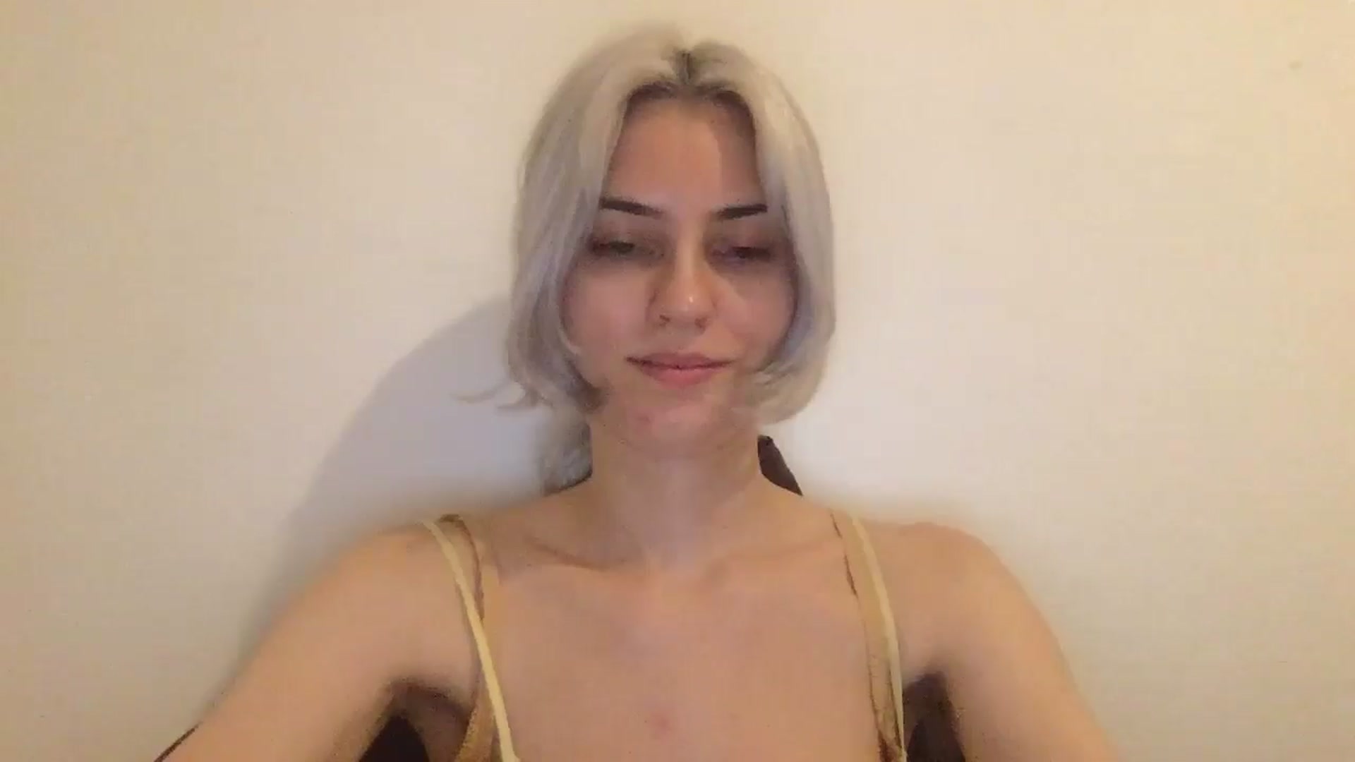 Gallery image thumbnail from LLuckyGirl's myfreecams stream on, 08/20/2024, 23:20 image 2 of 20