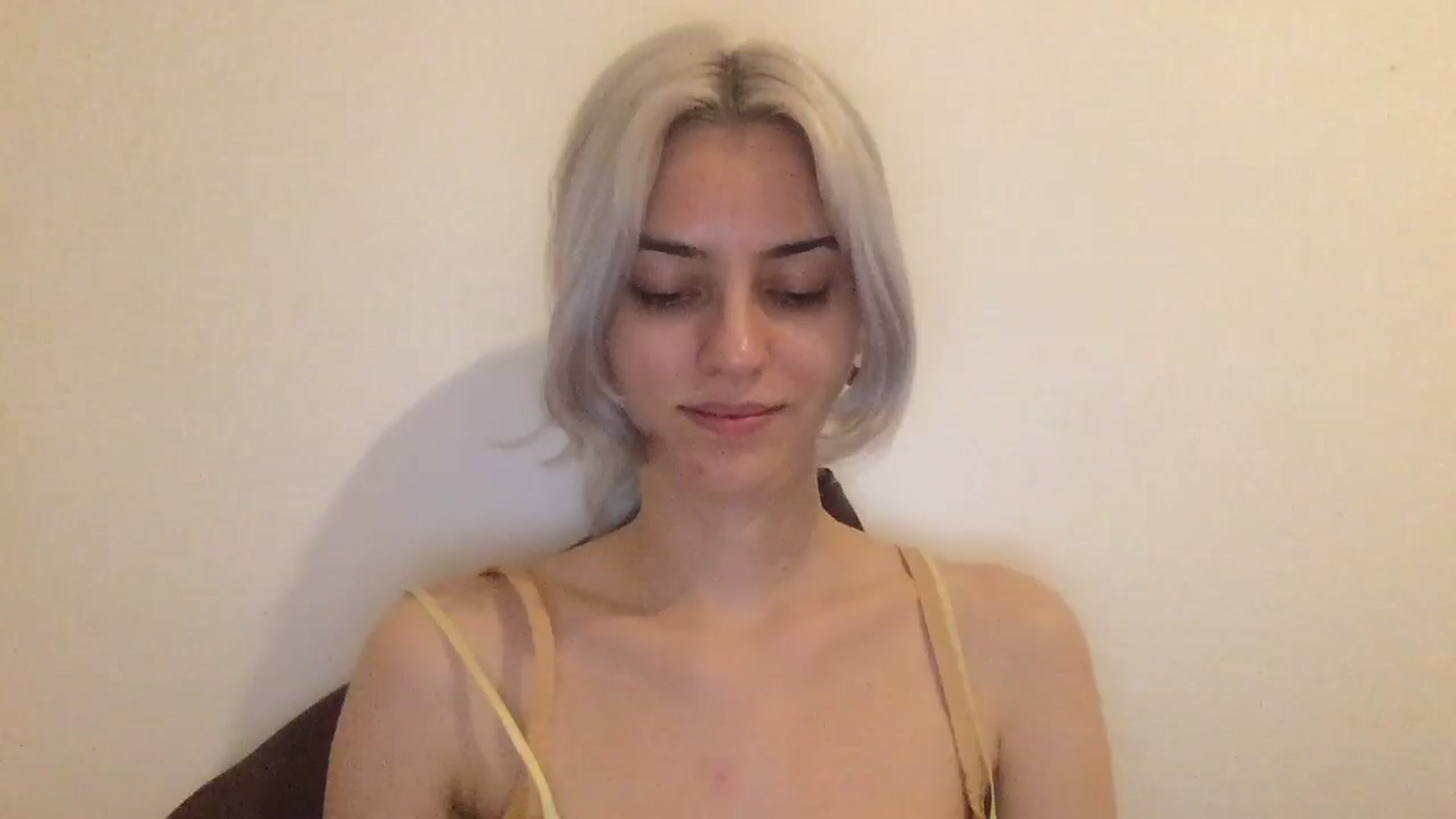 Gallery image thumbnail from LLuckyGirl's myfreecams stream on, 08/20/2024, 23:20 image 11 of 20